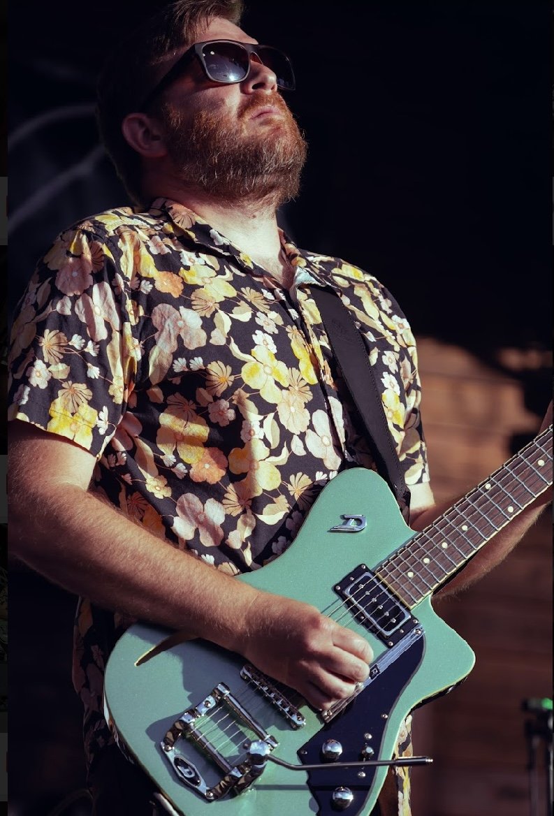 LIVE MUSIC: STUMPY