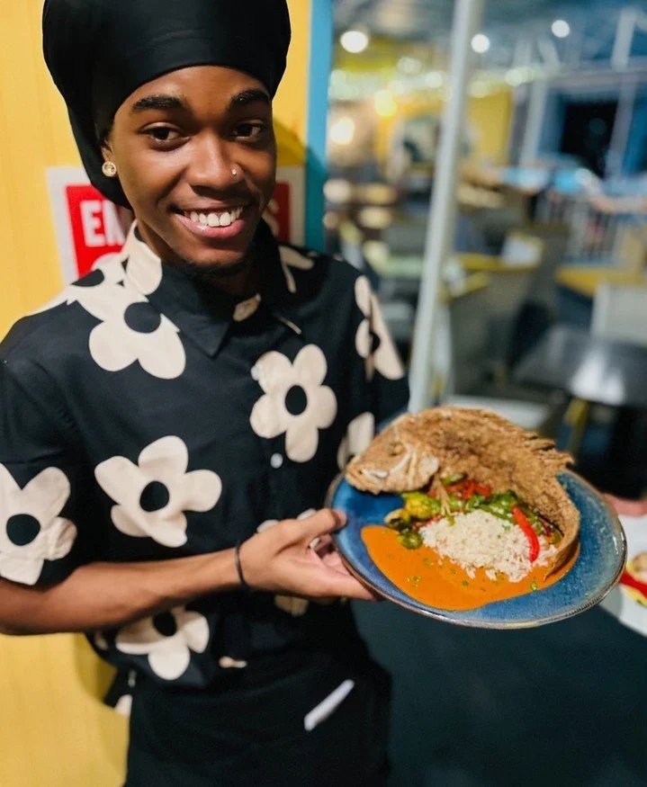 The big fish is back! Fresh, never frozen whole snapper with a chipotle cream sauce. Luckily, Toovin never left. We have a limited number so come soon.

#fresh #seafood #wholesnapper #stt #dontcallitacomeback