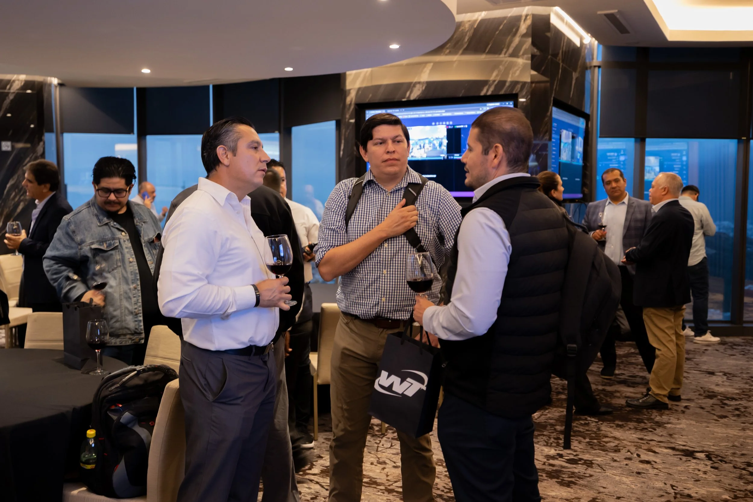 EVENTO WT-60.jpg