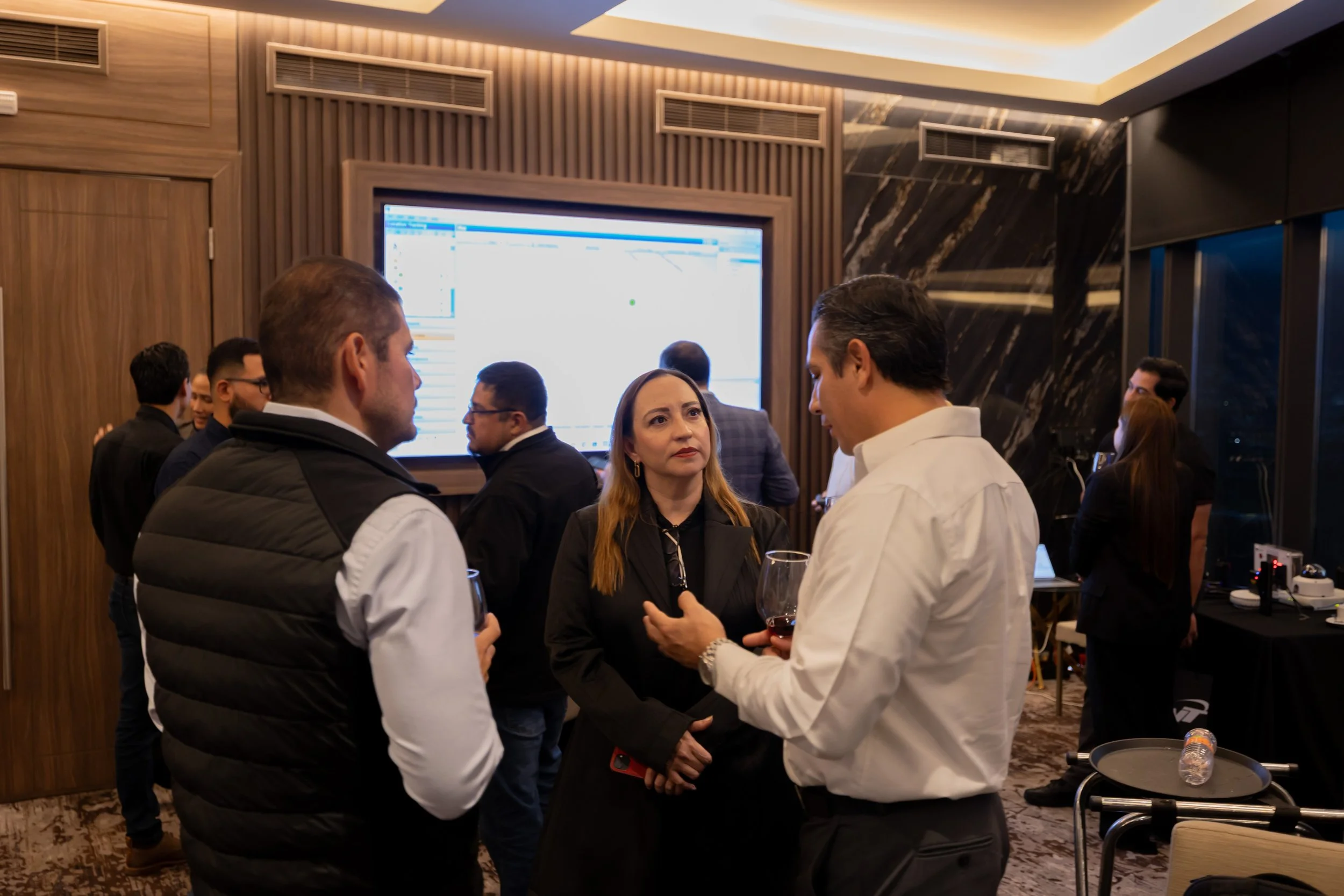 EVENTO WT-75.jpg