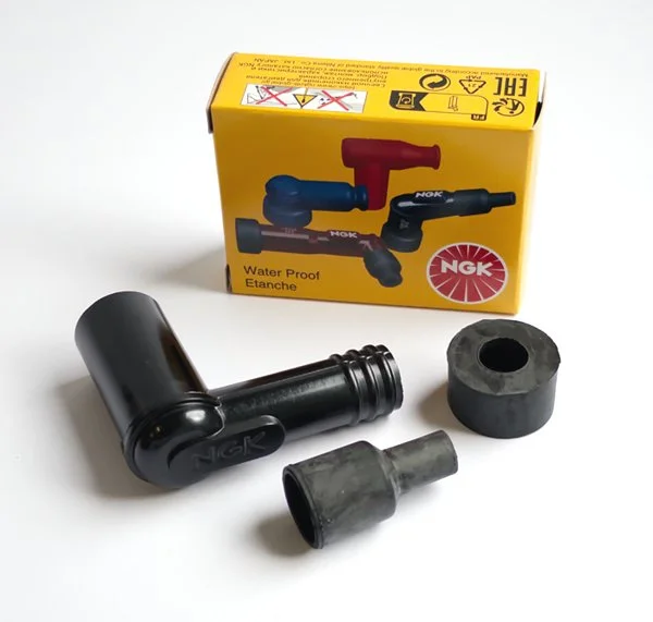 WE13102-Spark-Plug-Cap-lores.jpg