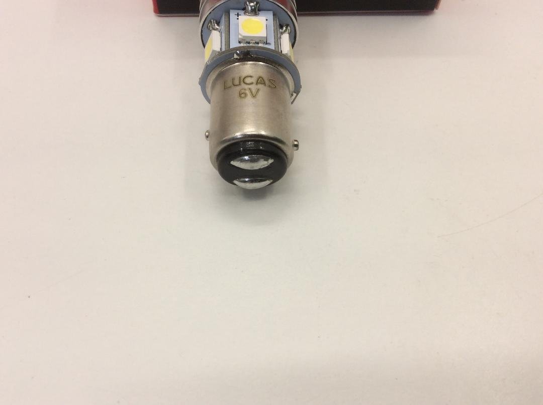 LUCAS 6 VOLT LED STOP-TAIL BULB BAY 15D.jpg