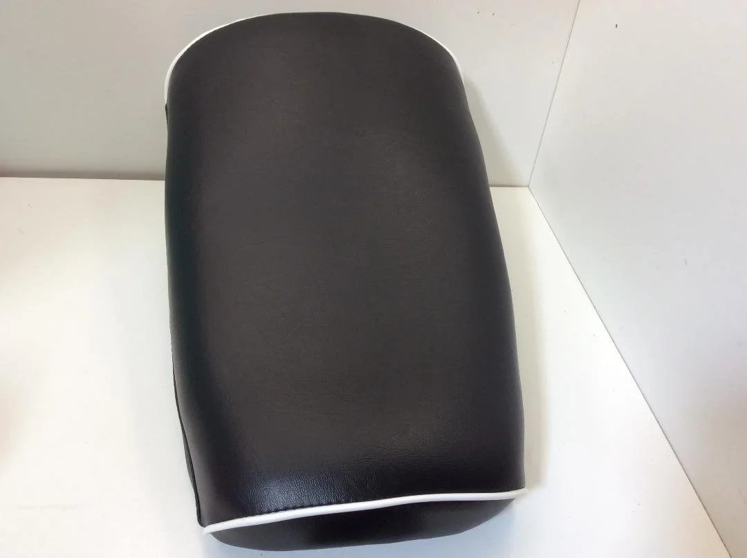 GREEVES CHALLENGER MX 3 SEAT PART NUMBER M43-S 4.jpg
