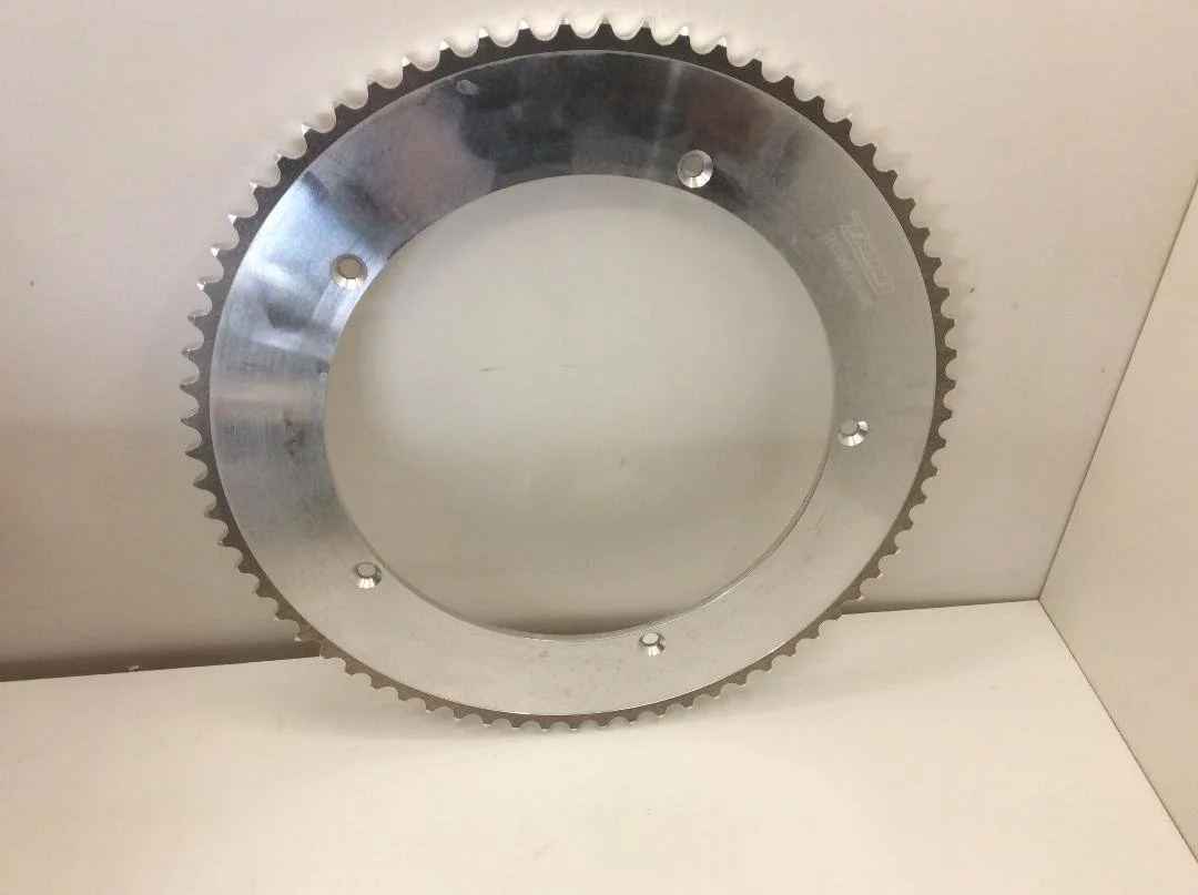 GREEVES SCS,MCS PIE CRUST REAR HUB 70 TEETH SPROCKET PART NUMBER M14-W104 70T 1.jpg