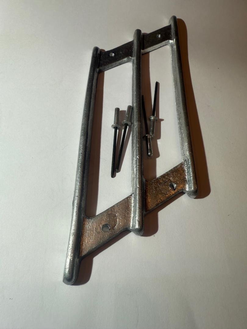 ANGL11.jpg