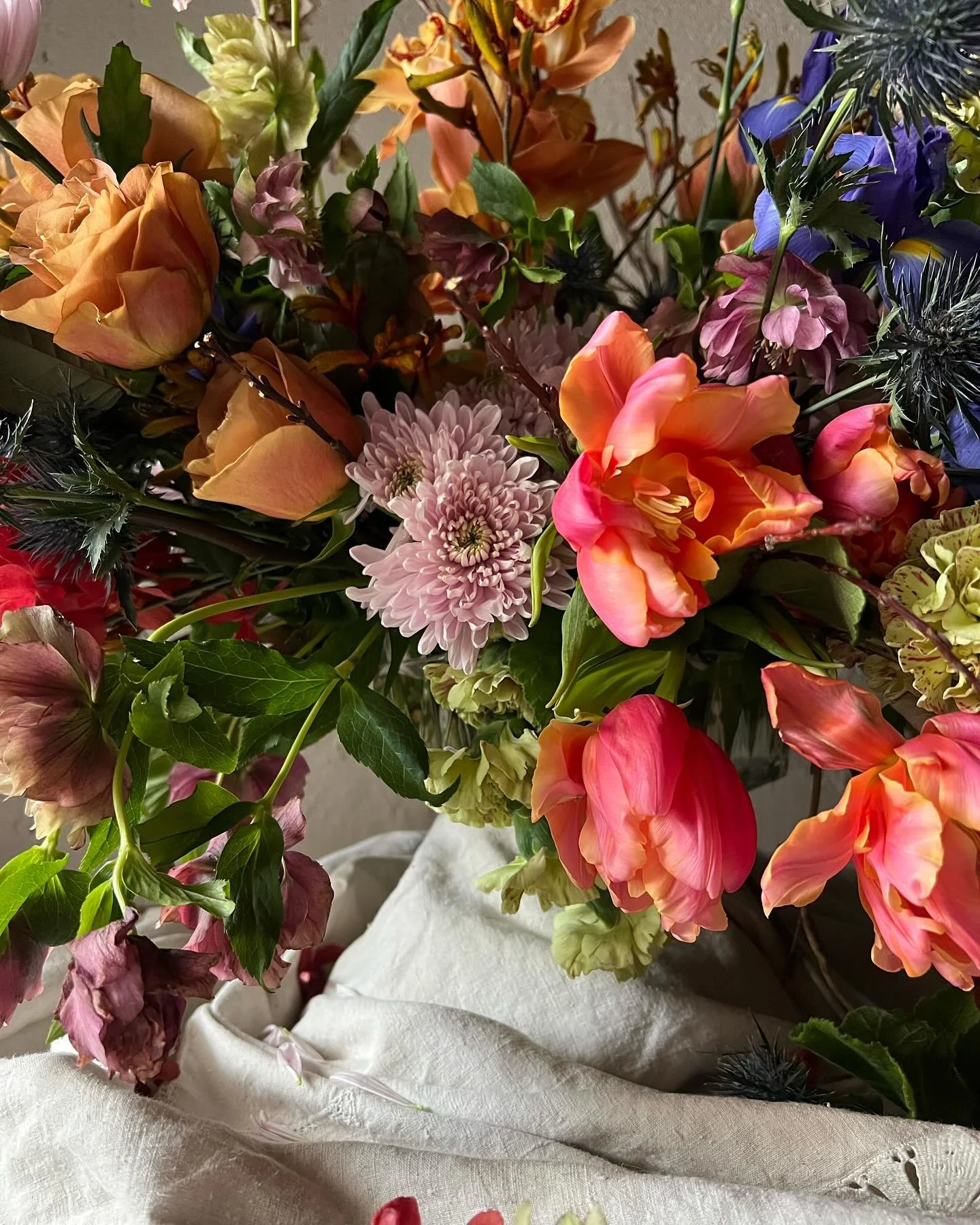 Daydreaming 🪻.
.
.
.
.
#slcflorist #utahflorist #utahweddings #slcweddings