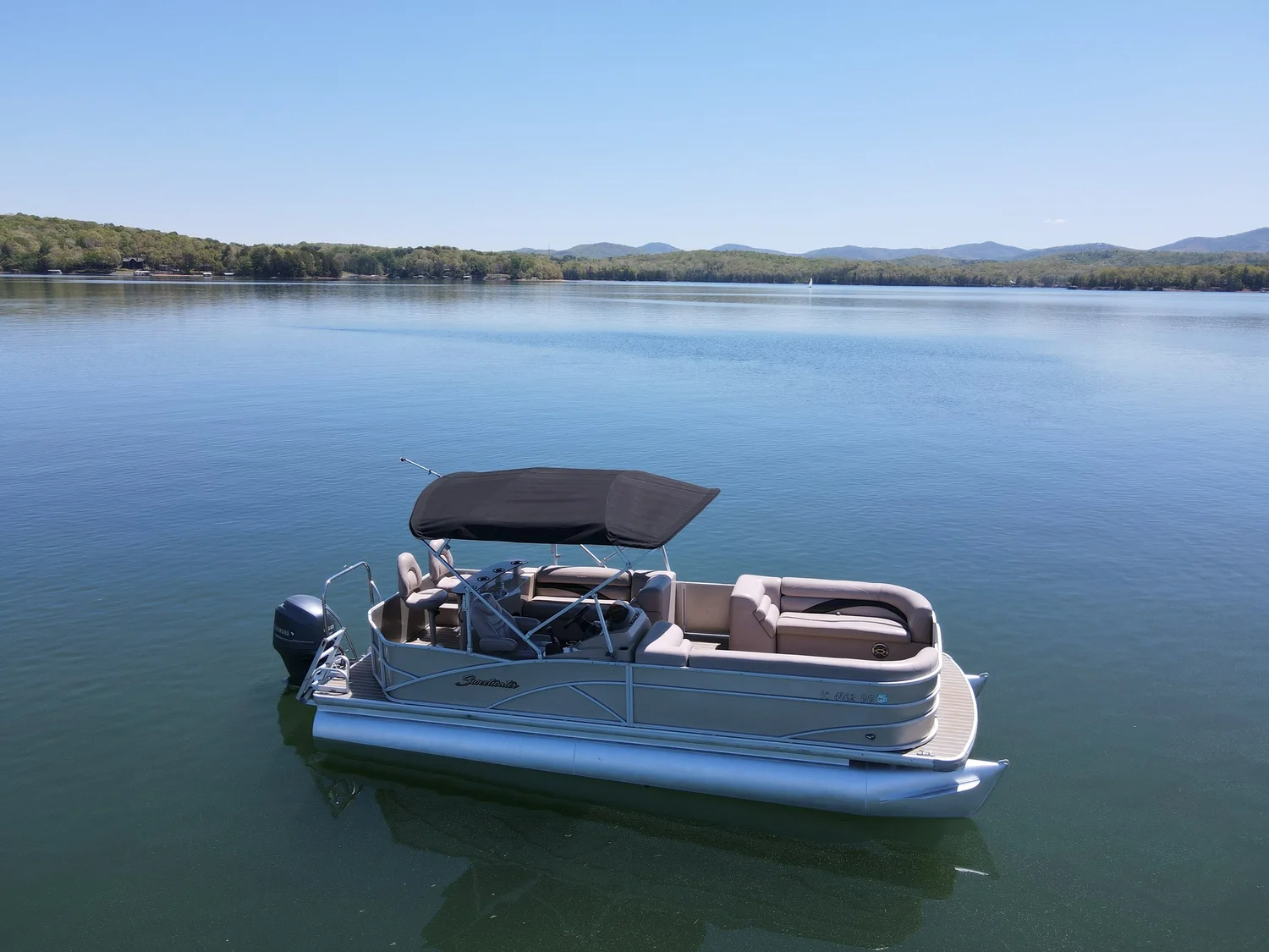 Rentals -Blue Ridge Boat Rentals- Our Fleet, Unlike everyone else!