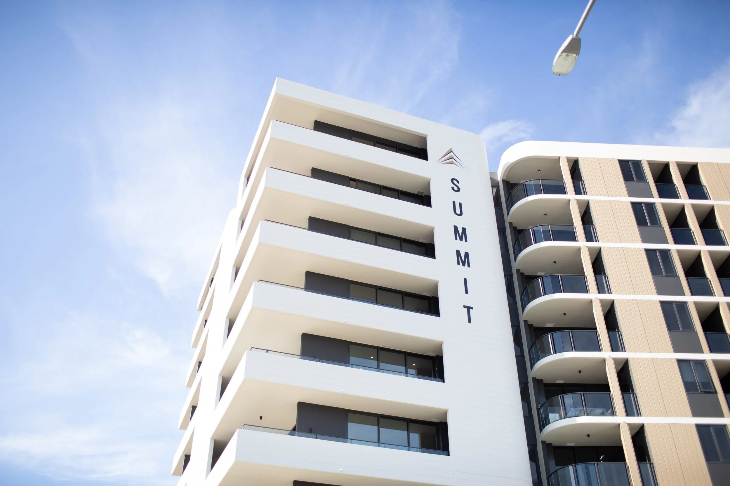 Buyers waiting on borders to open to move into newly completed Summit on Broadwater apartments