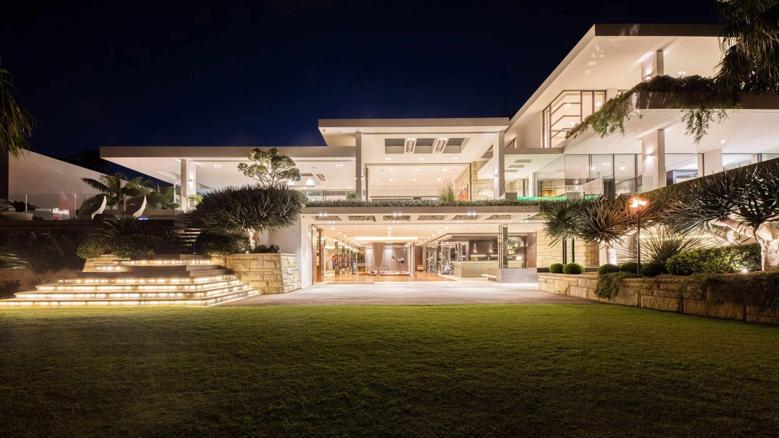 Jaw-dropping Sydney mega-mansion set to torpedo Sutherland Shire sales records