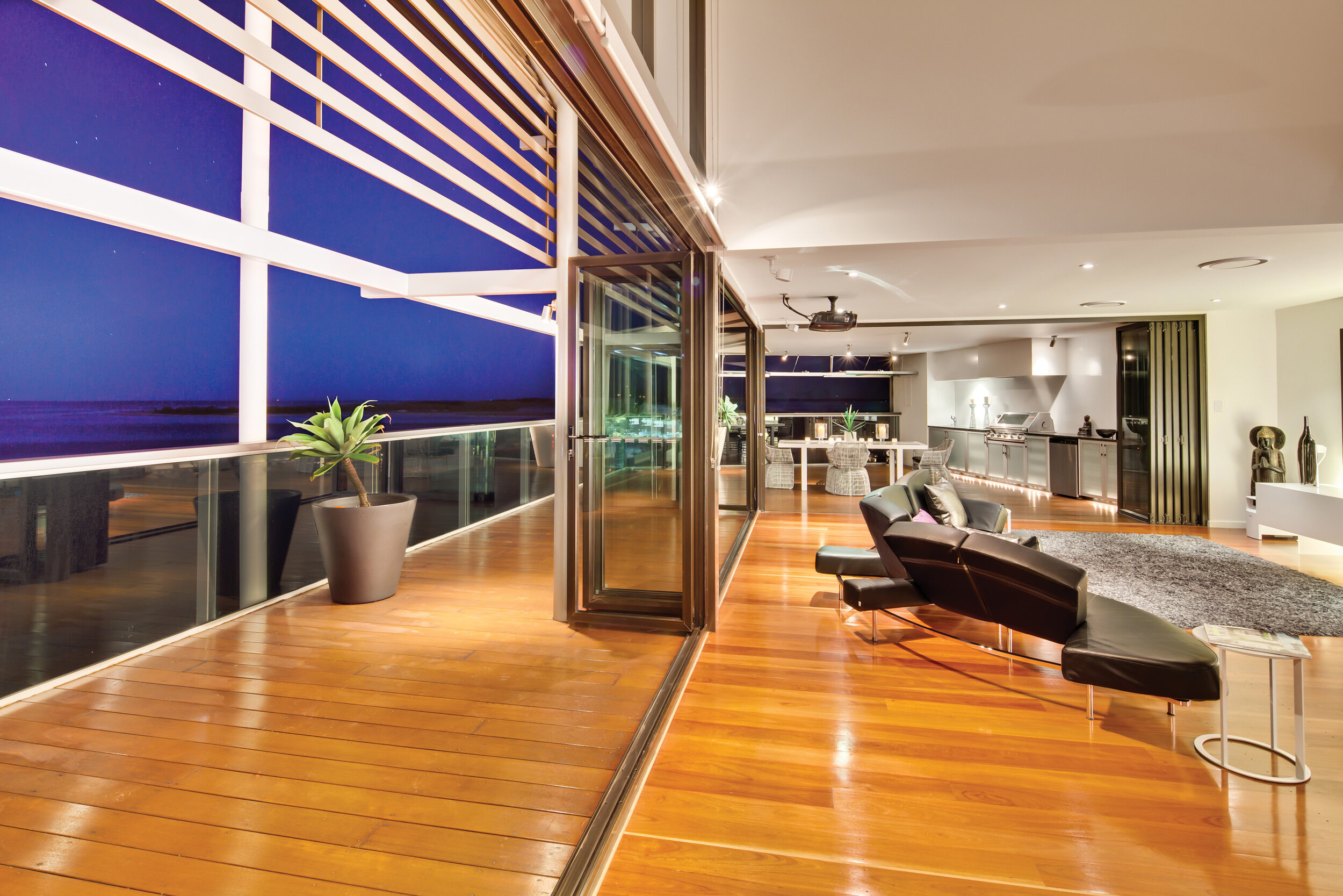 $4.25m penthouse sale breaks Caloundra record 