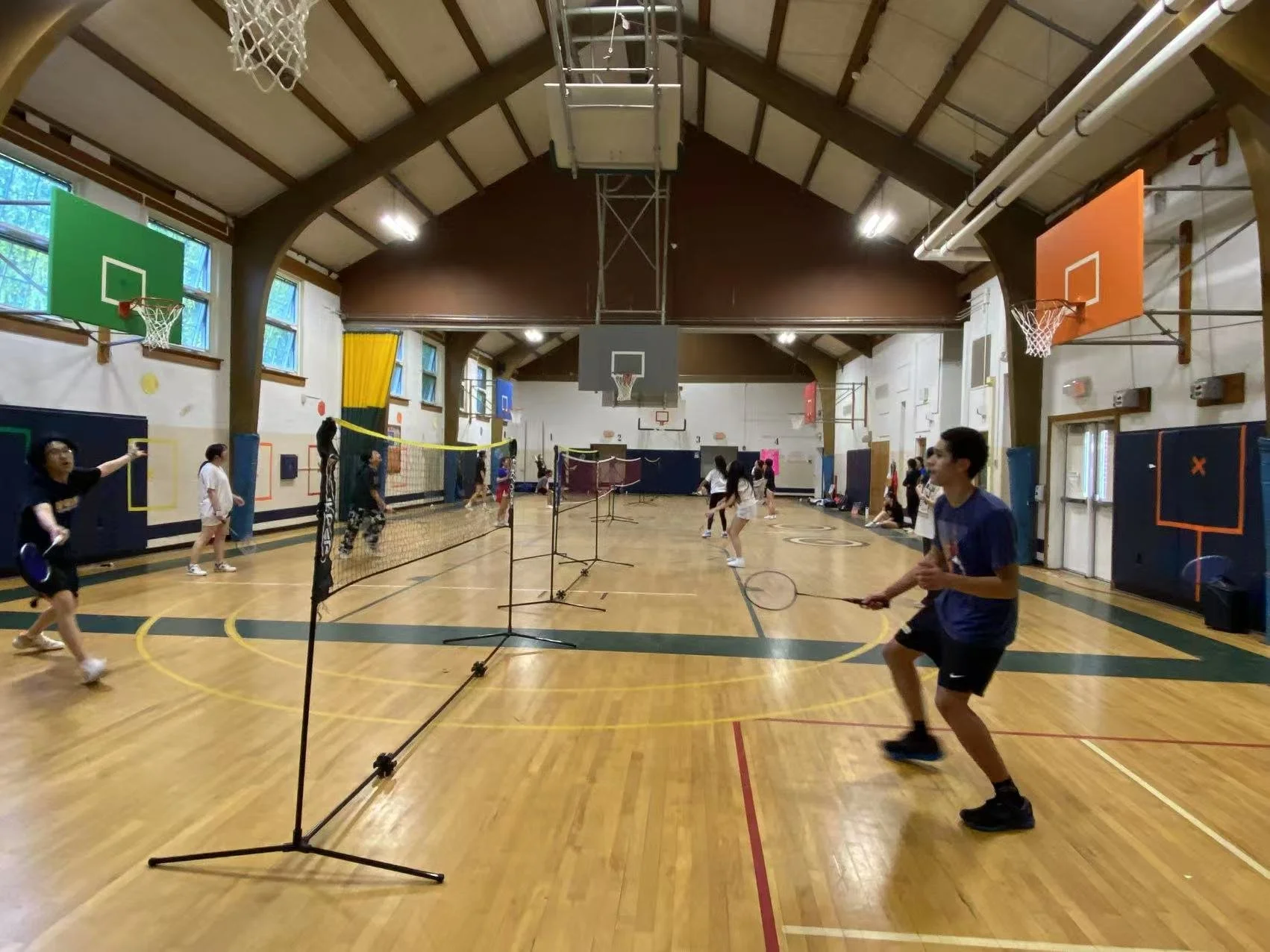 indoor_1.jpg