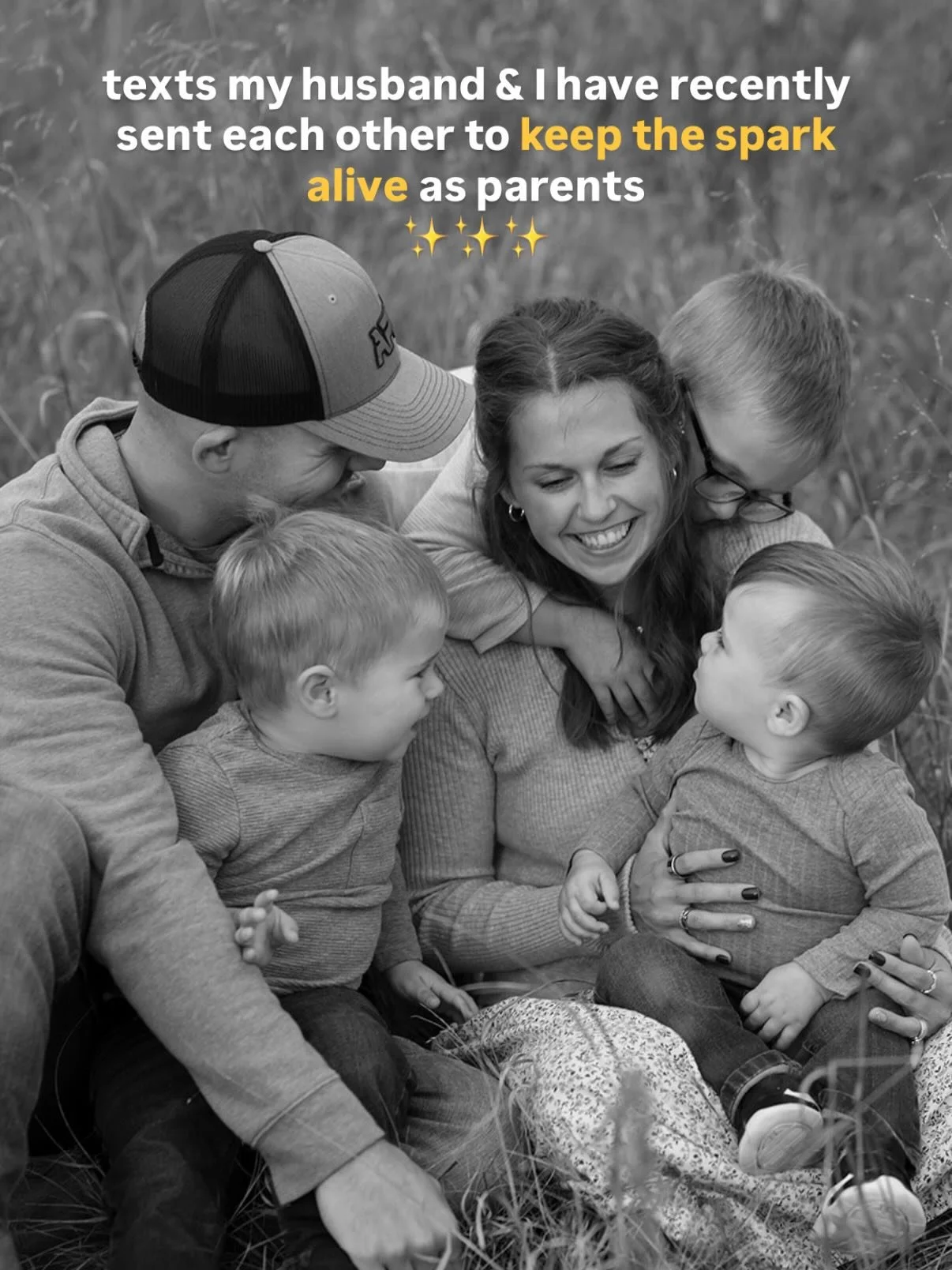 What can I say&hellip; the ✨spark✨ must stay alive somehow as parents.. RIGHT?! 

Lolol it&rsquo;s the &ldquo;👍🏼&rdquo; or the &ldquo;sorry I&rsquo;m late&rdquo; texts that really light it up for me 🙃

There&rsquo;s so much that happens in parenth