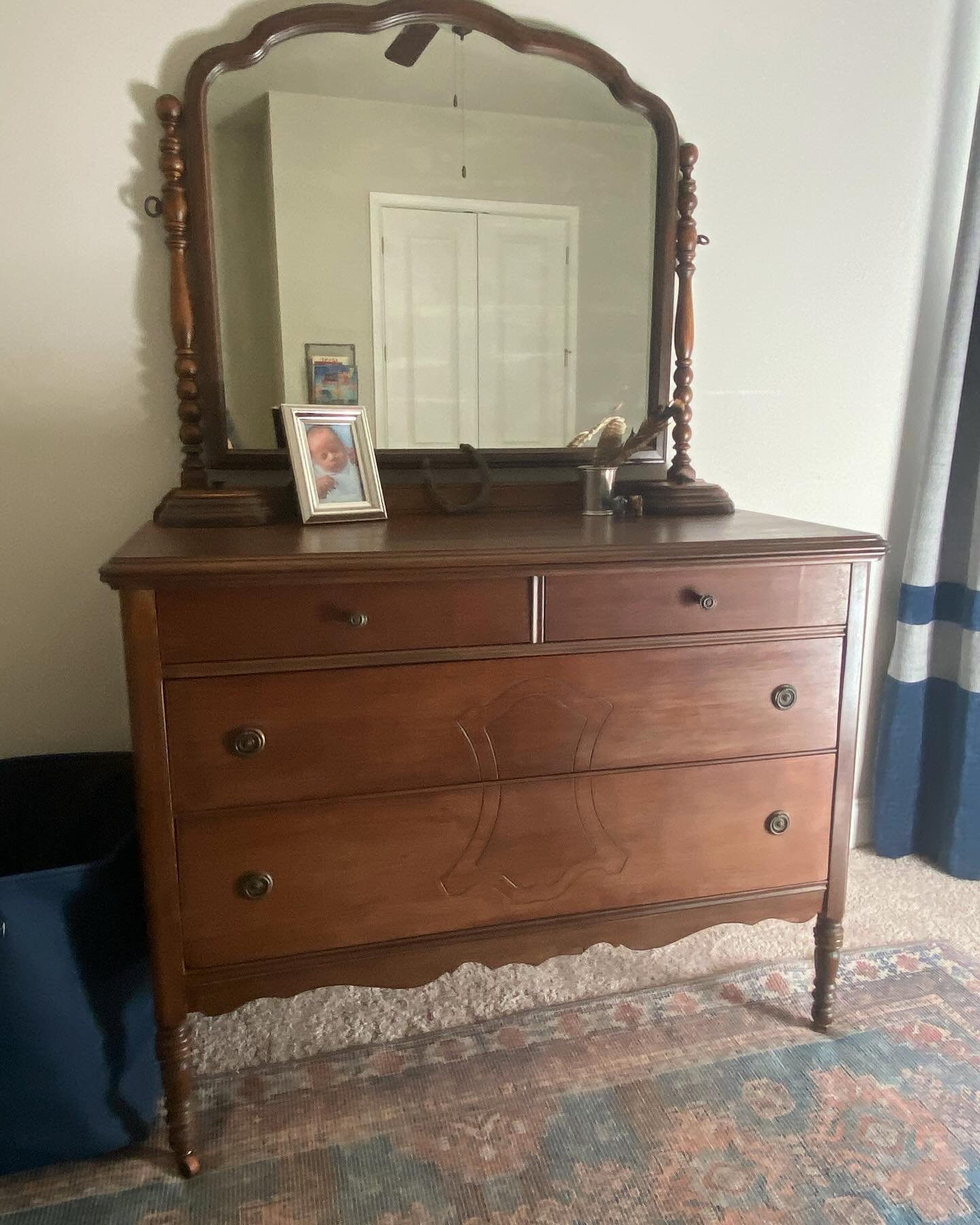 [ S O L D ]
/// Restored Antique Dresser &amp; Detachable Mirror // 
-Solid Wood Cherry Antique Dresser
-D 22&rdquo; x W 45.5&rdquo; x H 70&rdquo;
DM if interested 

#restoredfurniture #furniture #antiquefurniture #farmhousedecor
