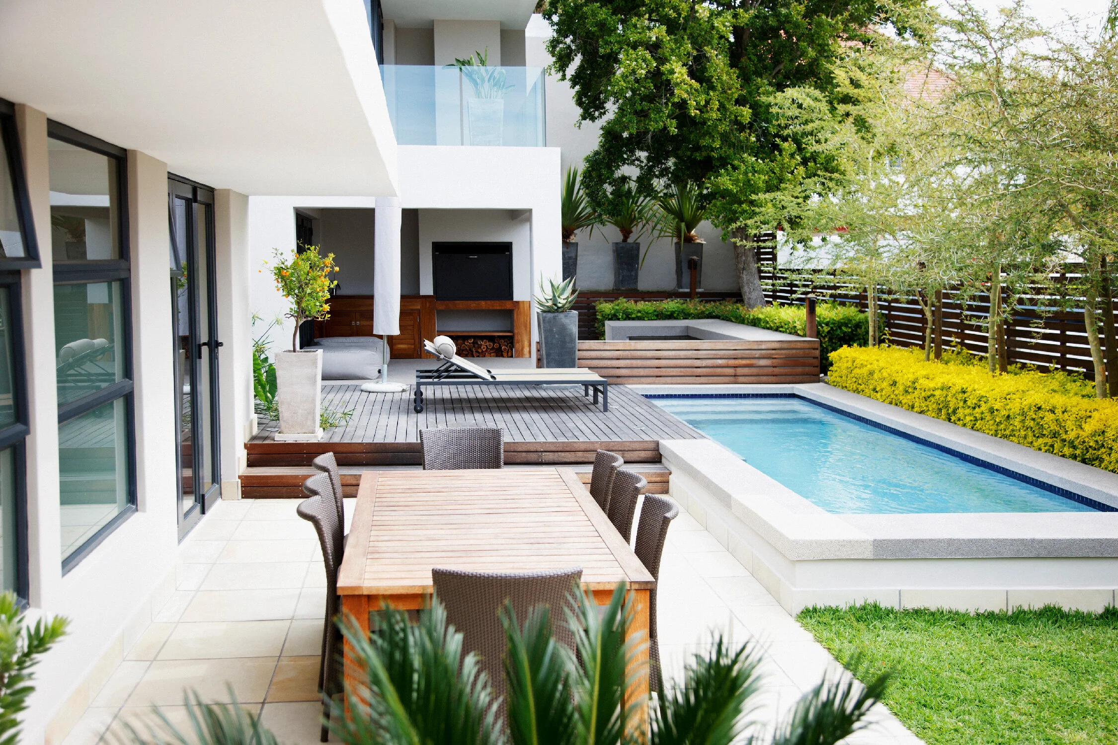 Clearspace-Projects-DeckPool.jpg