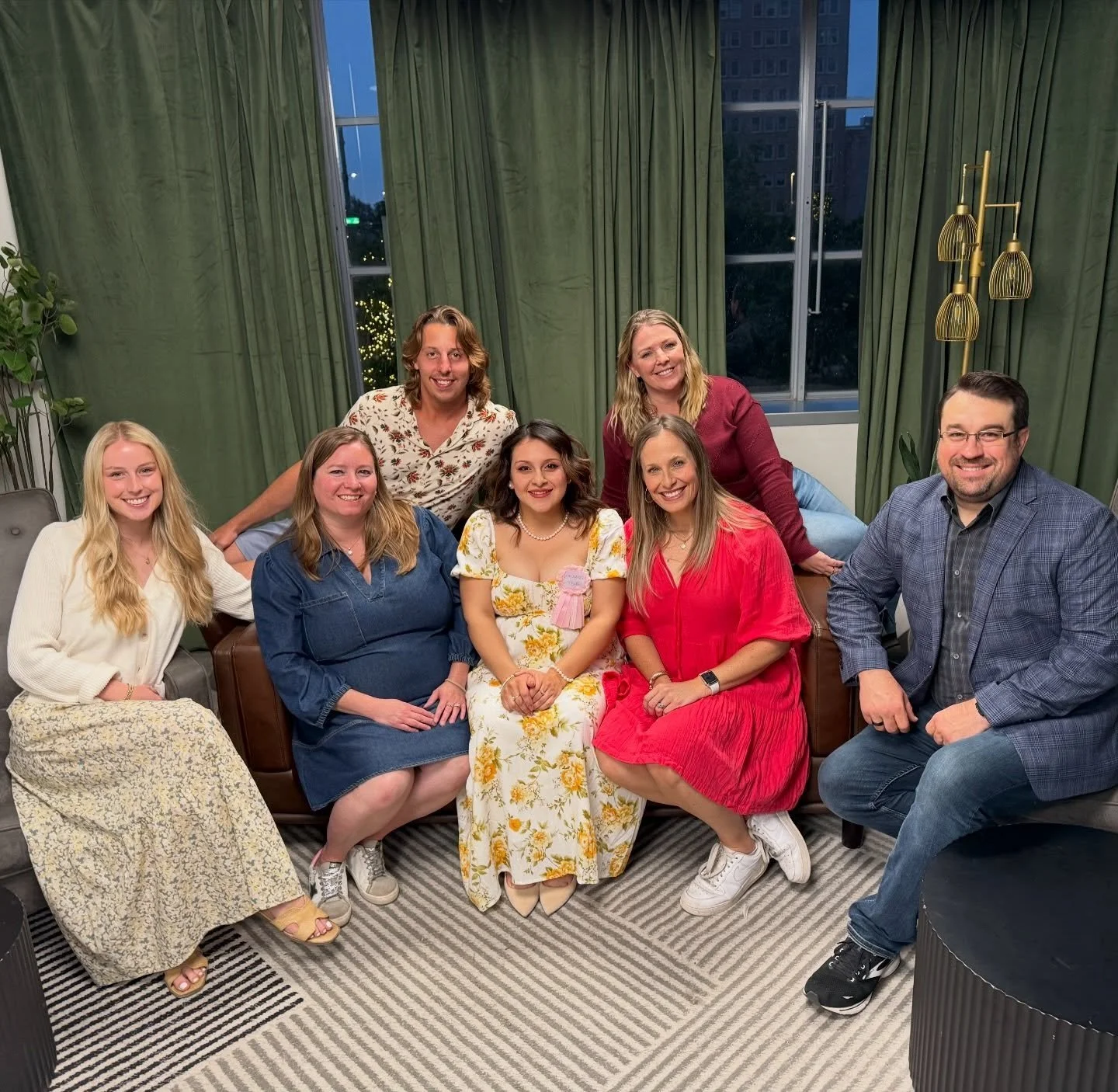 It takes a team, and friends! 

Wrap it all together and you&rsquo;ve got a community. 

#babyshower @_.coral._.delgado._ #babygirl #texas