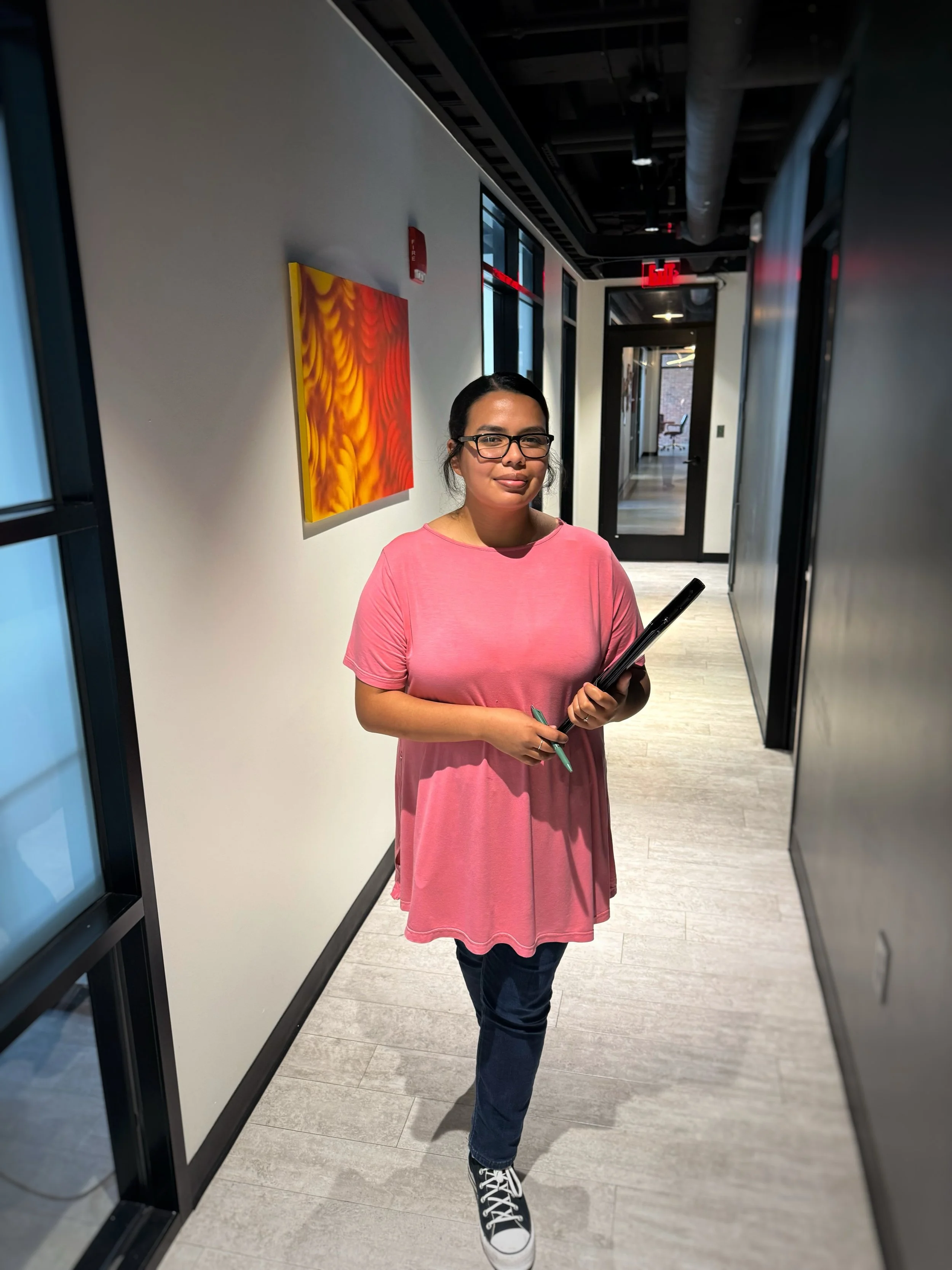 Casual Fridays

Dez is ready to give you a tour! 

We have offices available at both our locations, and we would love to show you around! 

#office #coworkingspace #tour #friday