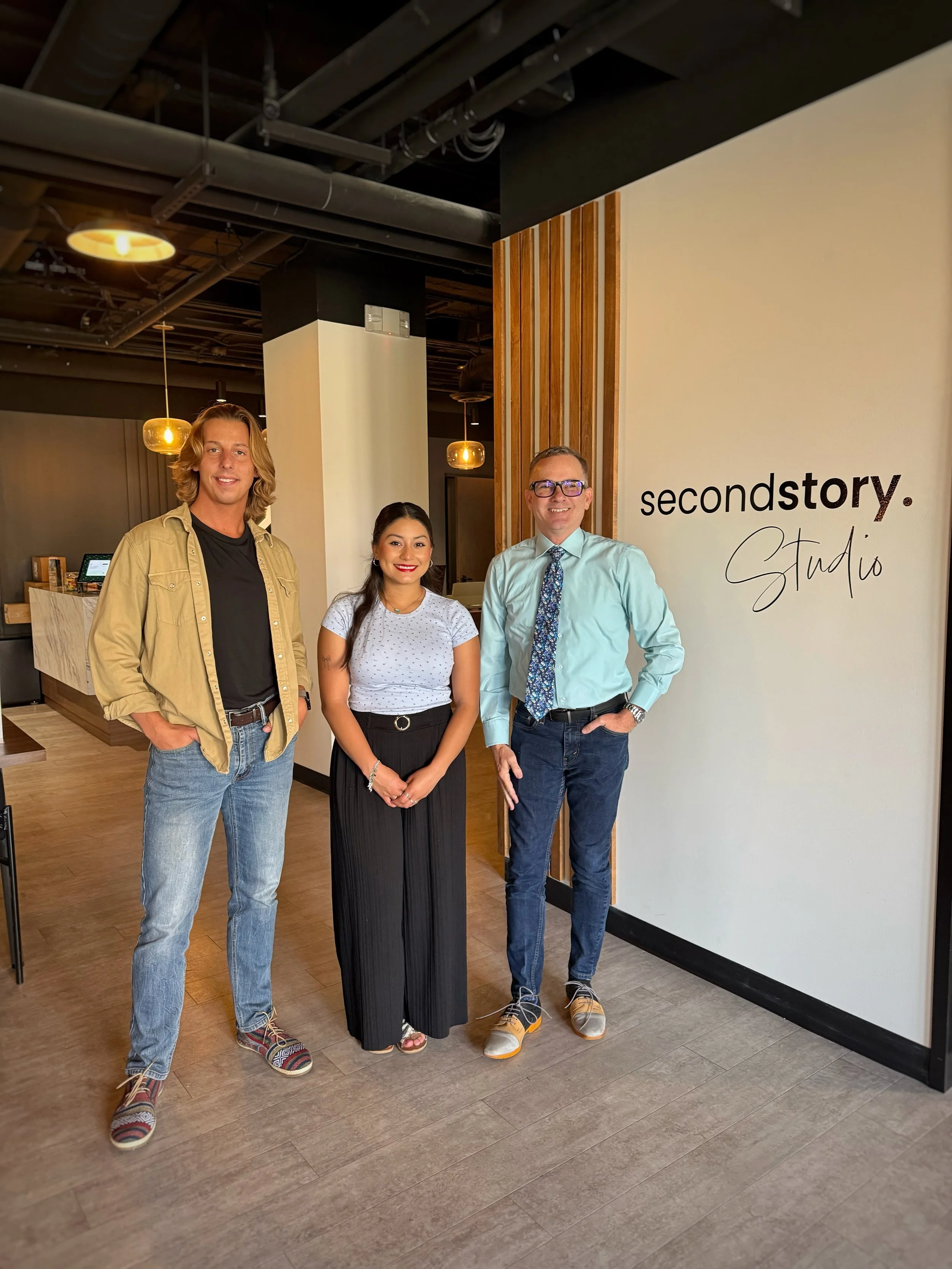 News worthy! 

We were thrilled to have @firstalert7news in the space today! Randy Ham did a fantastic job of sharing all the exciting information about the Artist 2 Entrepreneur program! This is a unique and fun collaboration between SSC and Cultura