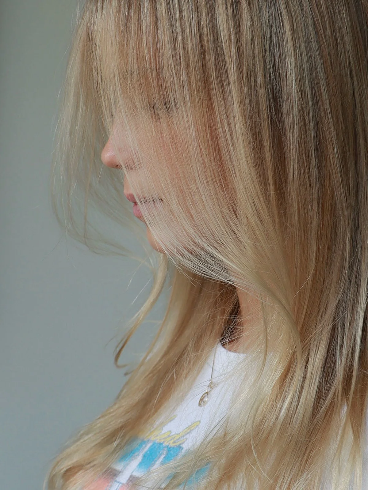 5 struggles you might have with FINE hair and how to overcome them:

1. Lack of volume + Body. 
- Use lightweight sprays when styling. Not heavy creams or oils.
- blow dry using a round brush, lifting up and over in the opposite direction the hair la