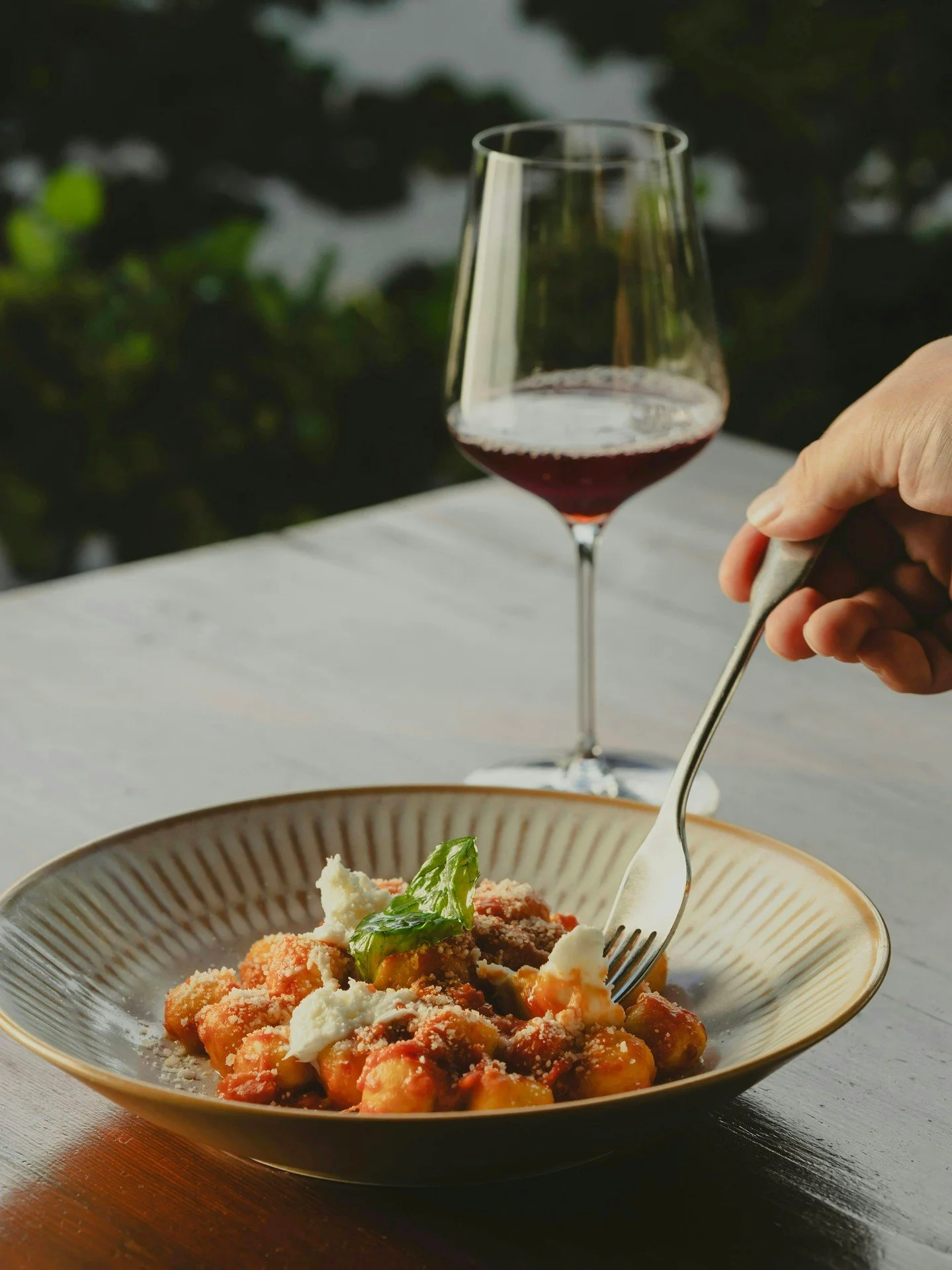 Due to popular demand we've added extra tables to our Hugo Wines dinner on the 22nd October. Don't miss out on a night of great food and wine by the river, book your table now!