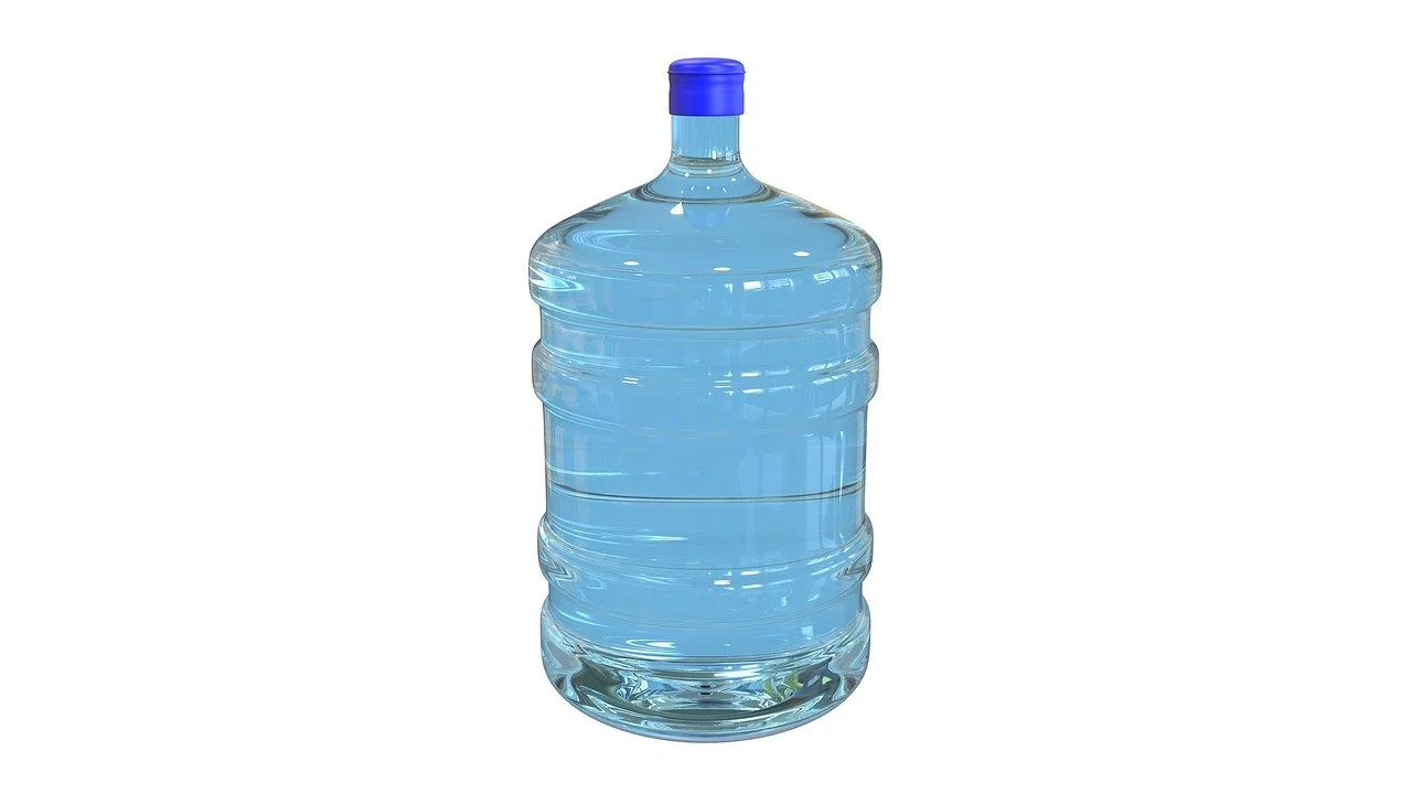 Tu equipo de trabajo merece más que solo el "agua del garrafón"
