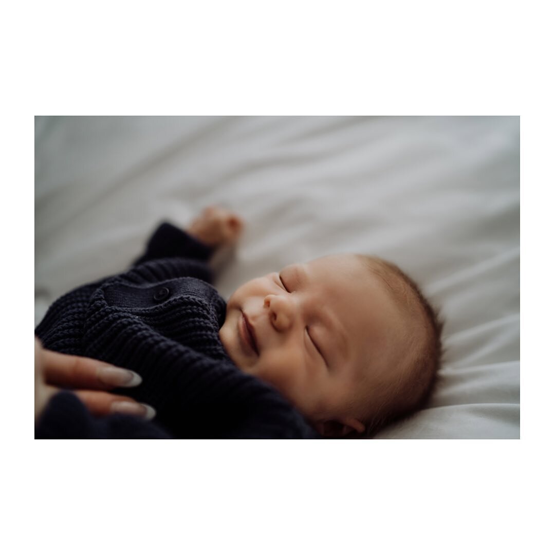 Welcome Little One. In winter I recommend newborn sessions in the comfort of your own home. Relaxed, familiar and hassle-free.