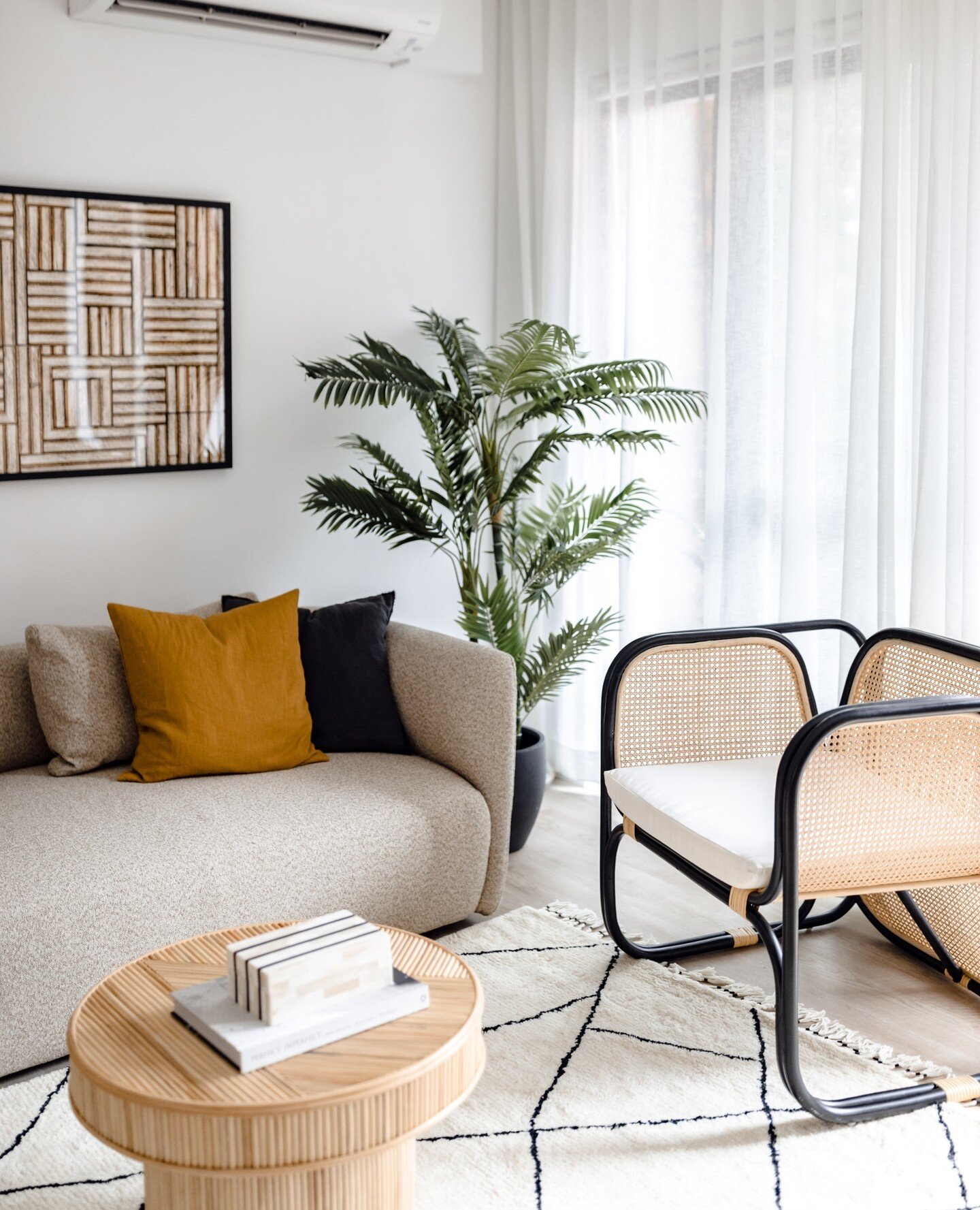 Rich, warm, and refined&mdash;classic, yet contemporary. Our newly listed Bondi apartments will be sure to surprise and delight. ⁠
⁠
See our website for more details.