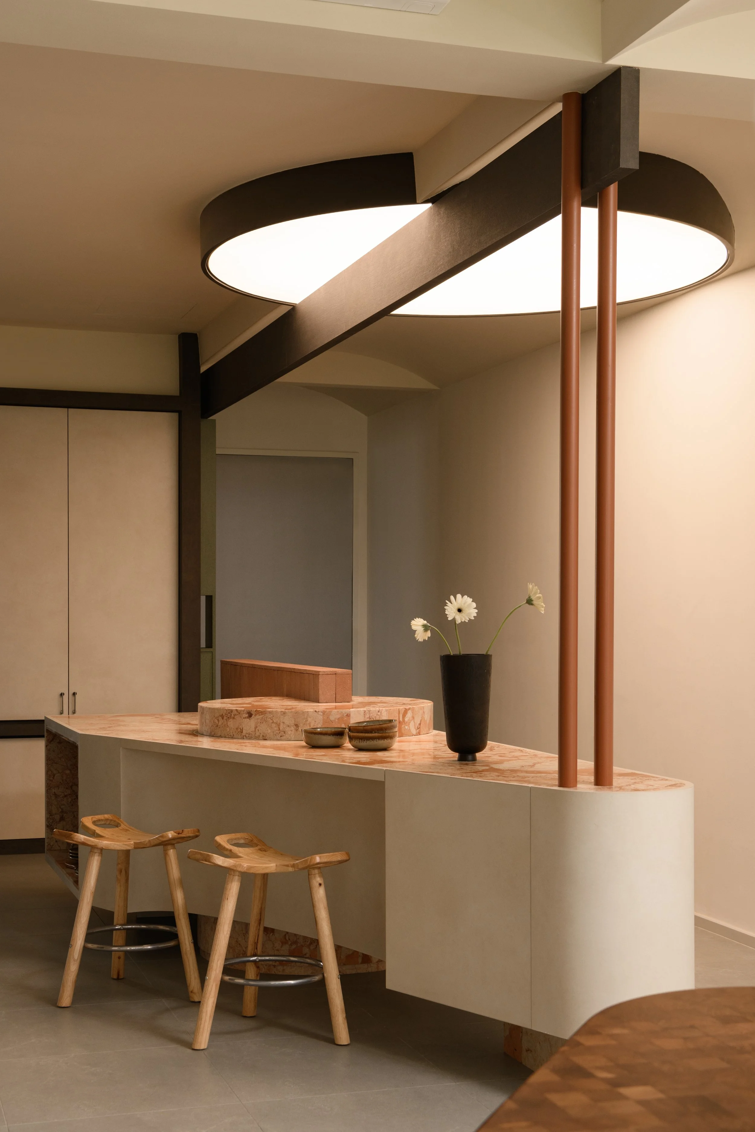 Poised Perfection | PINS Studio - New Norm