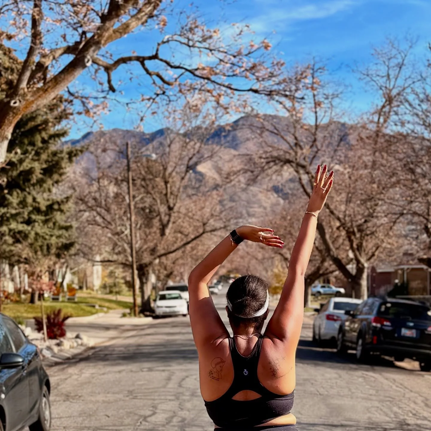 Is this a photo of:
- the mountains 
- my sick tattoos
- @peachactiveshop 
- d. All of the above