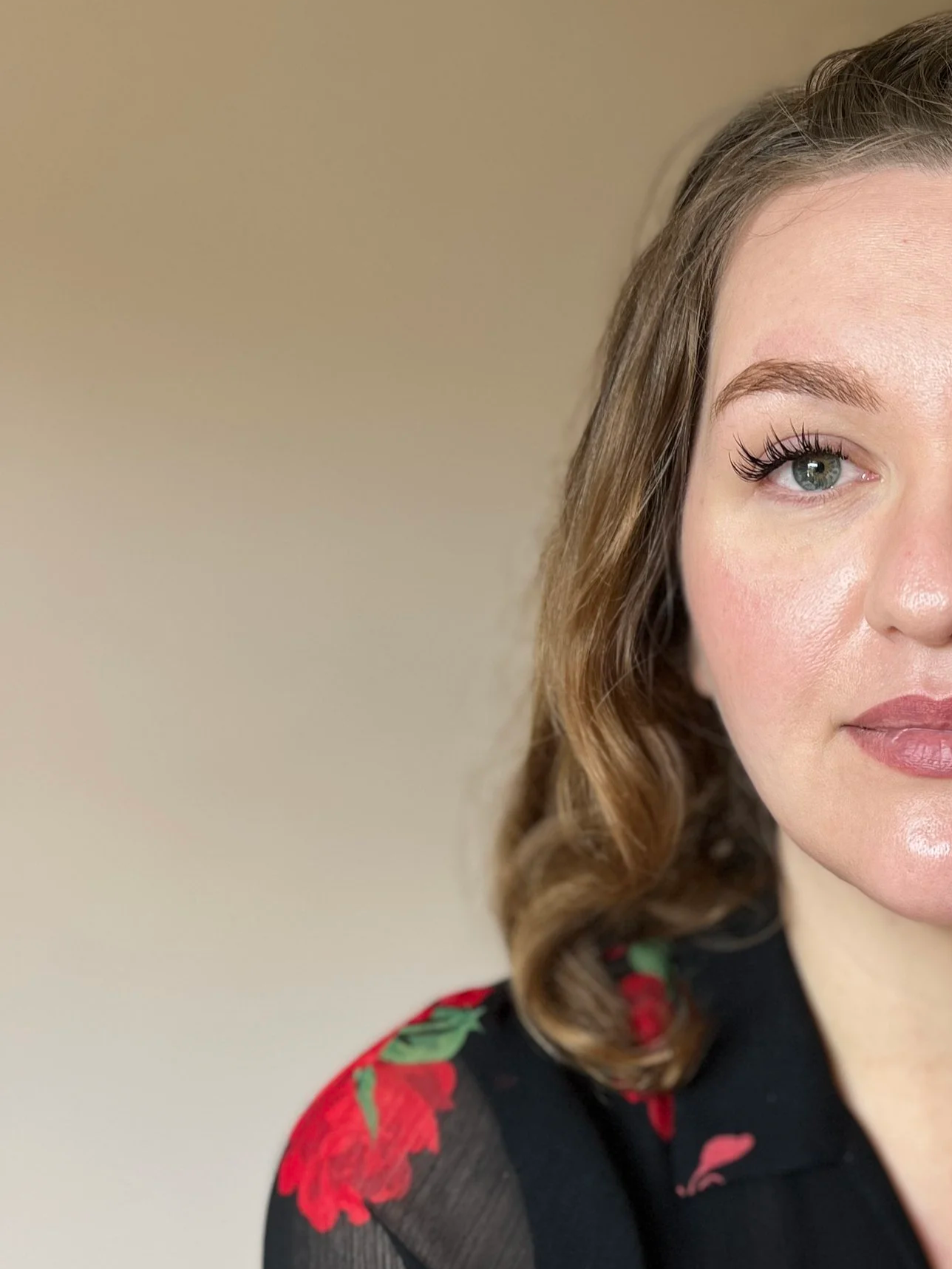 Full set of long and wispy lash extensions - OKO Lashes