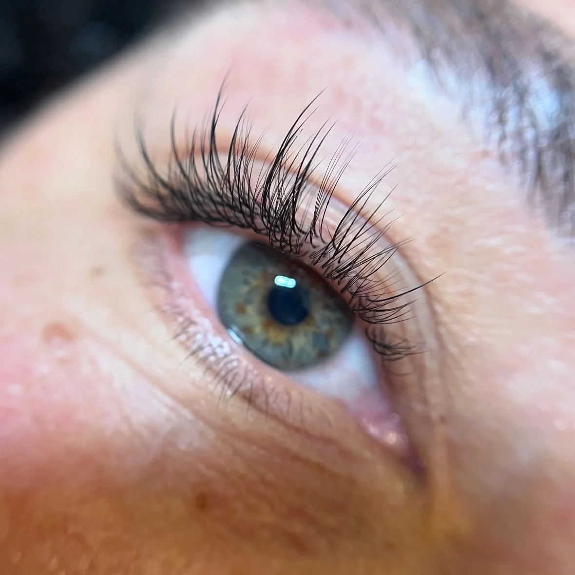 &lsquo;Are they your natural lashes?&rsquo;

👀