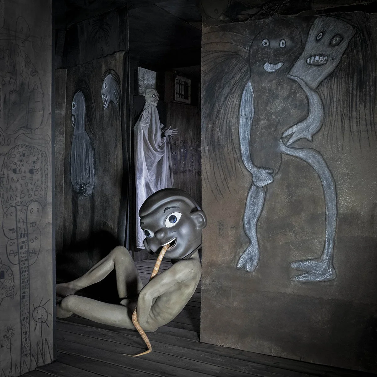 L1030892 Snaked,2022.jpg