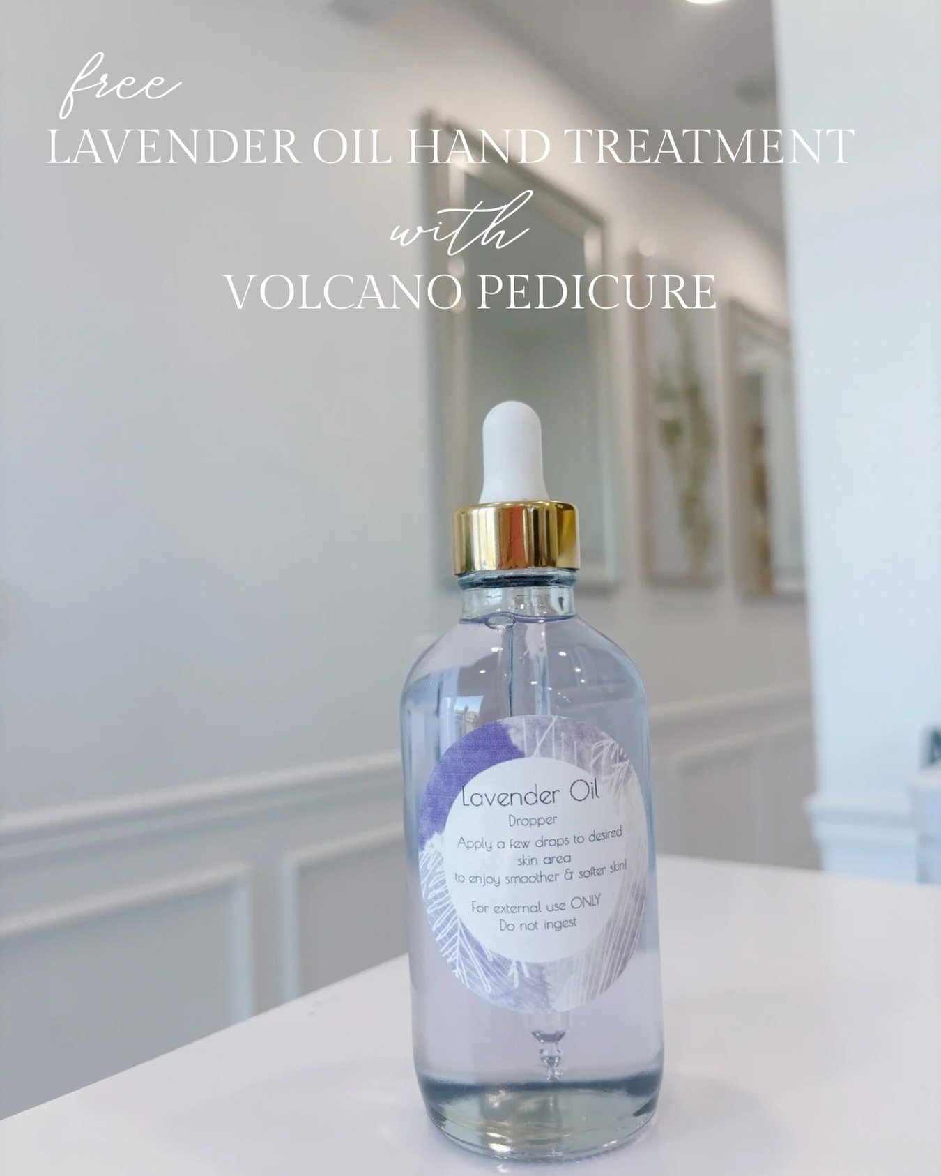 Our popular lavender oil hand treatment is FREE with a volcano pedi 🤍