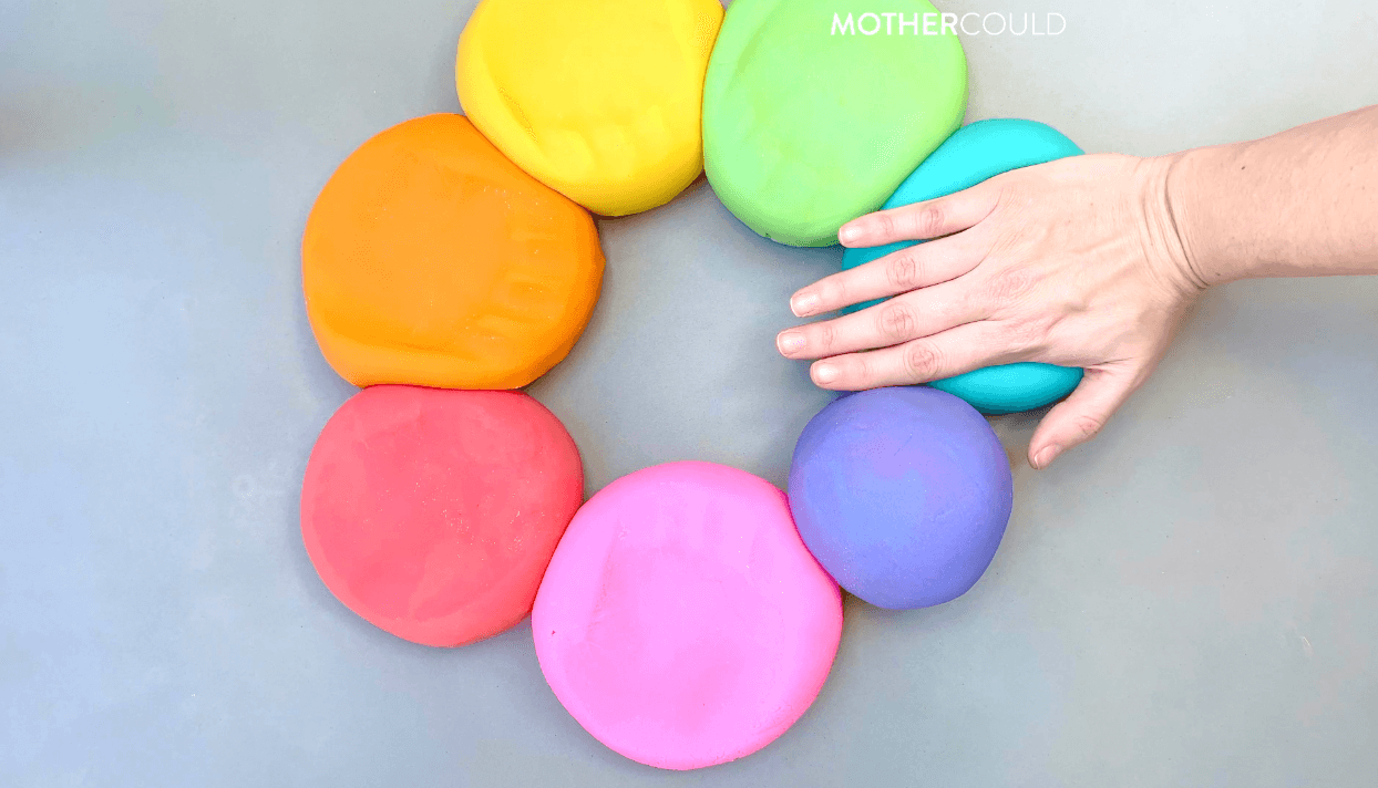 When Is Your Child Old Enough to Play With Play Dough?