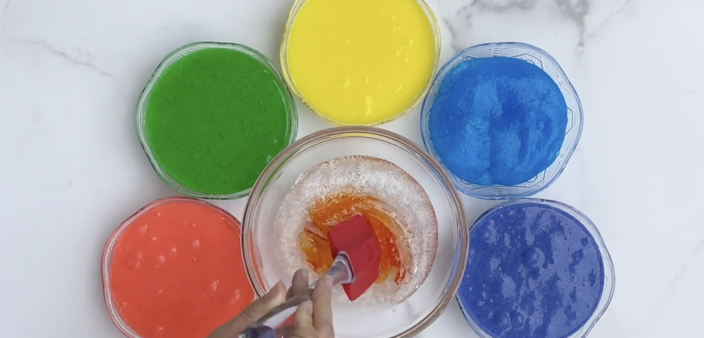 MAKE YOUR OWN EPIC SLIME