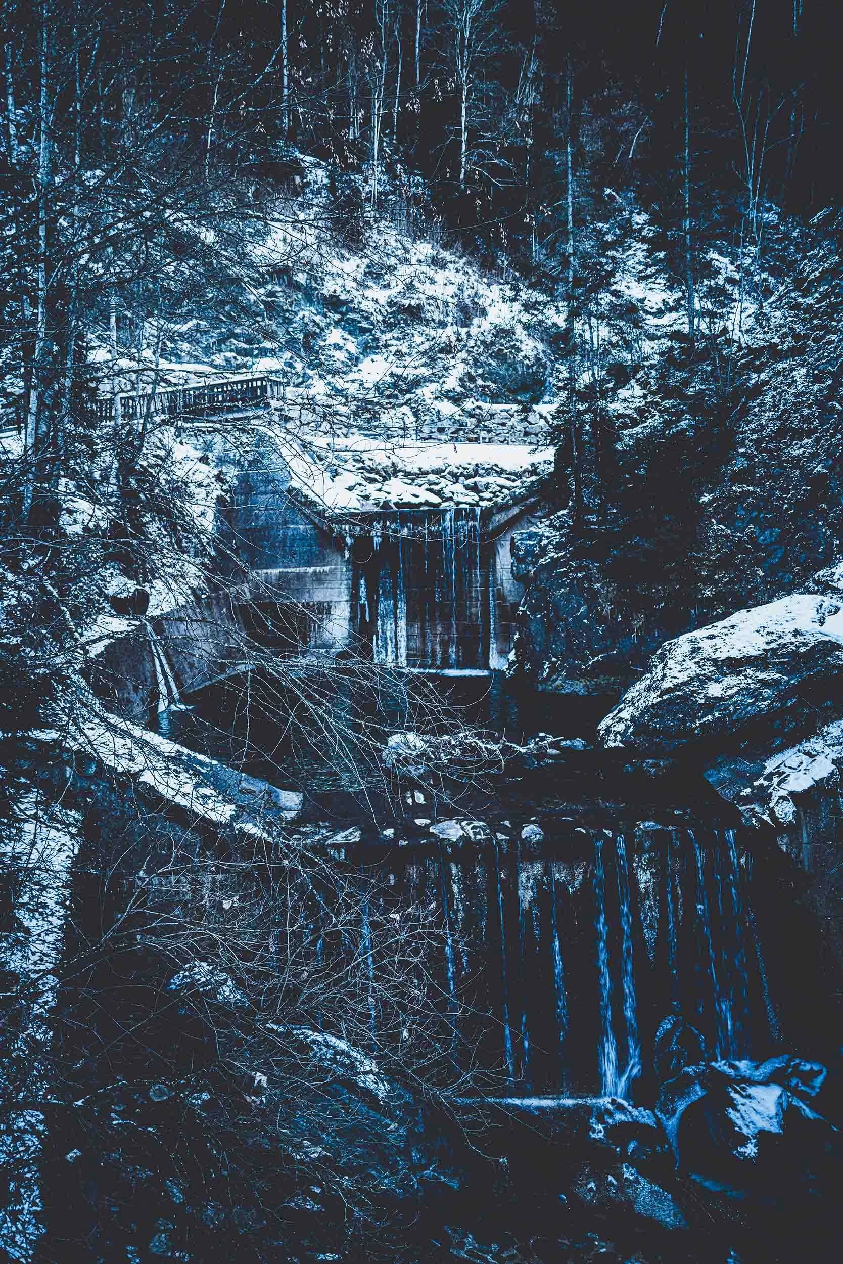 FROZEN