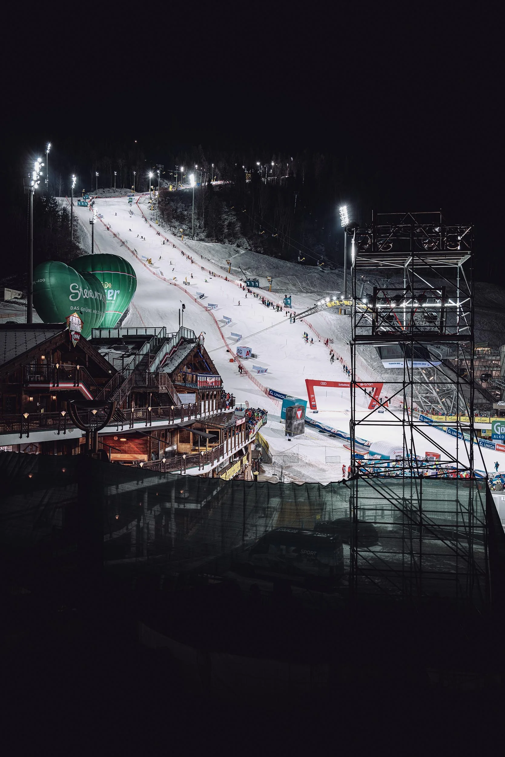 LADIES NIGHT RACE