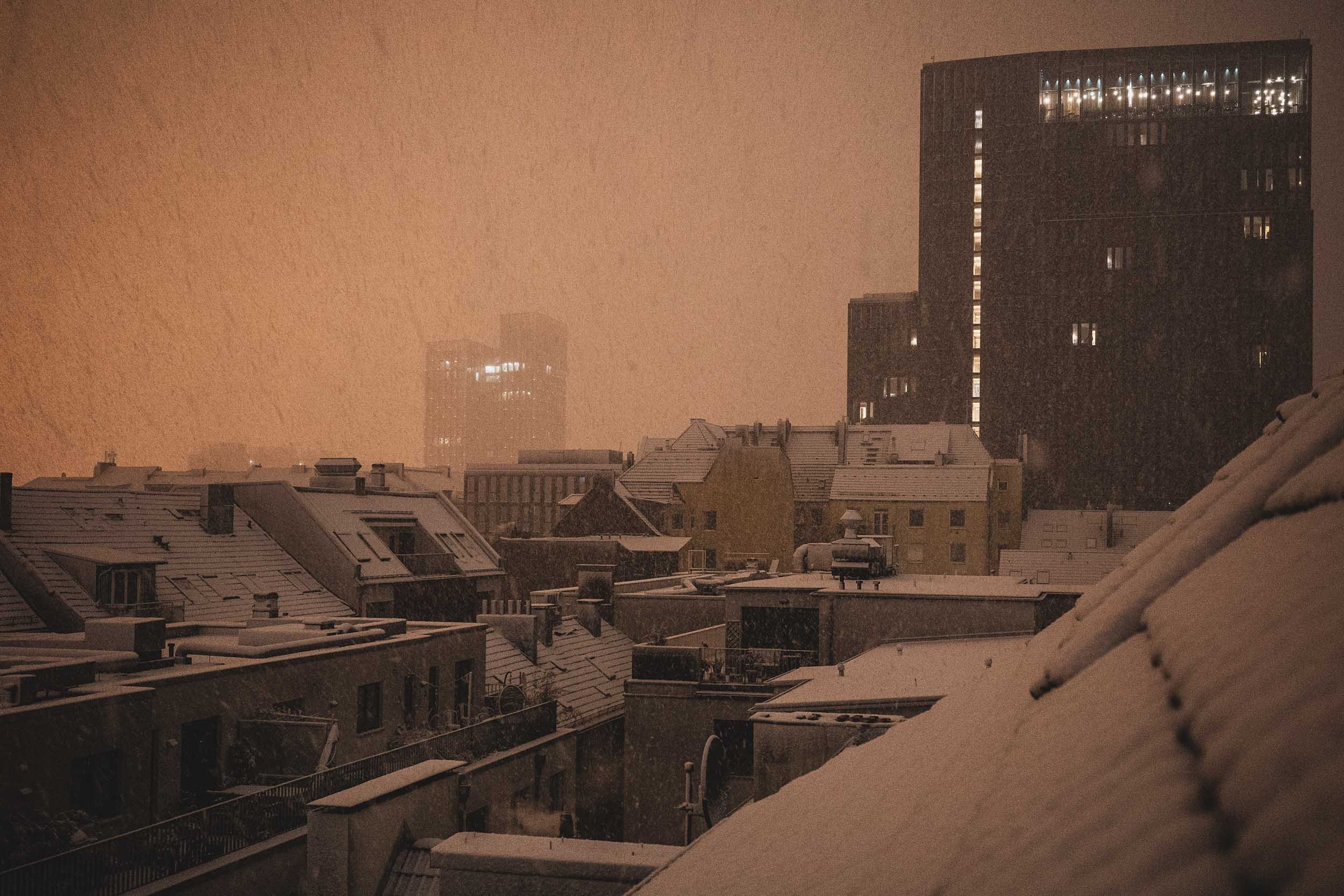 ÜBERRASCHUNG AM MORGEN