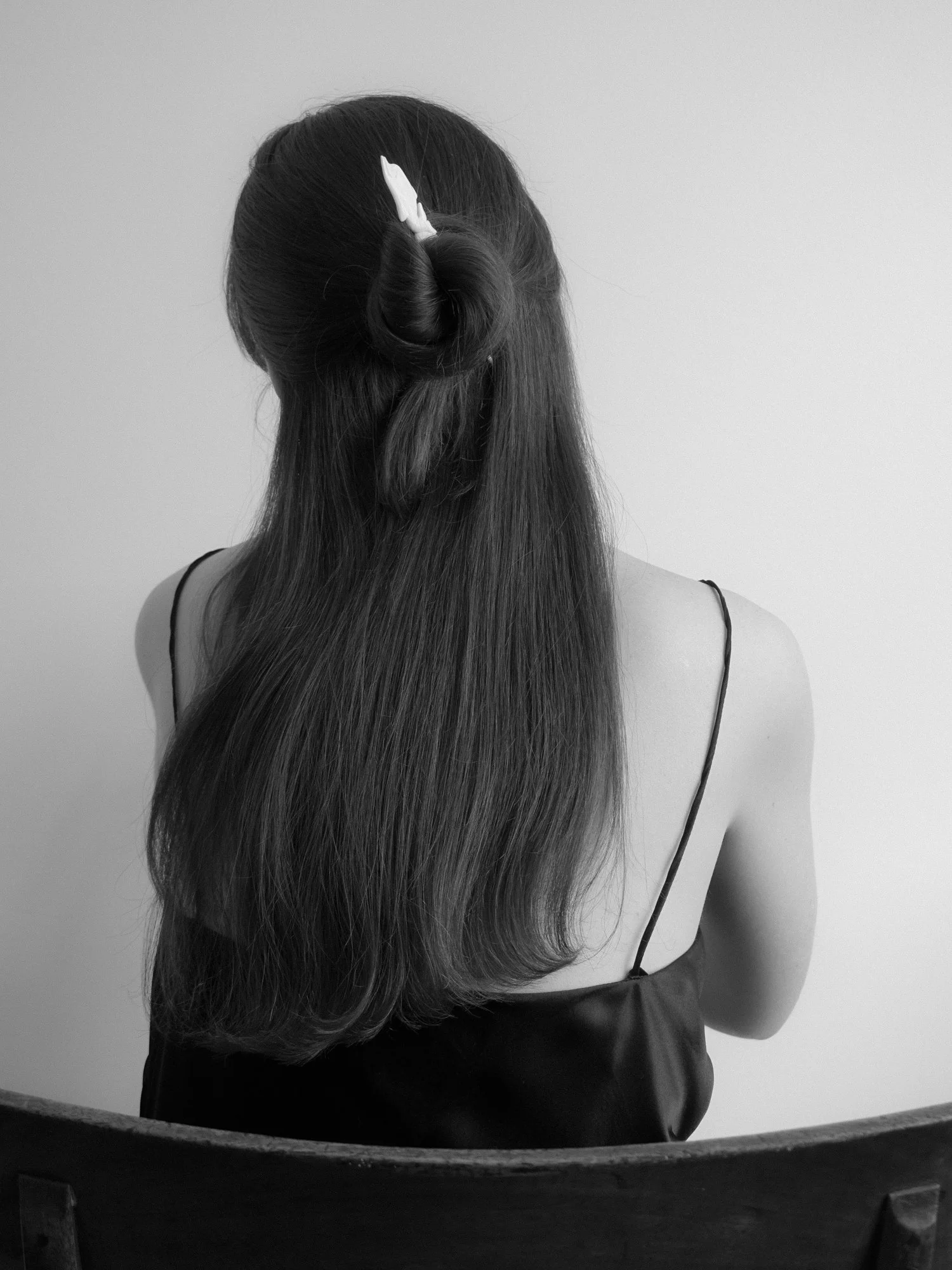 dolphin hair pin-3.jpg