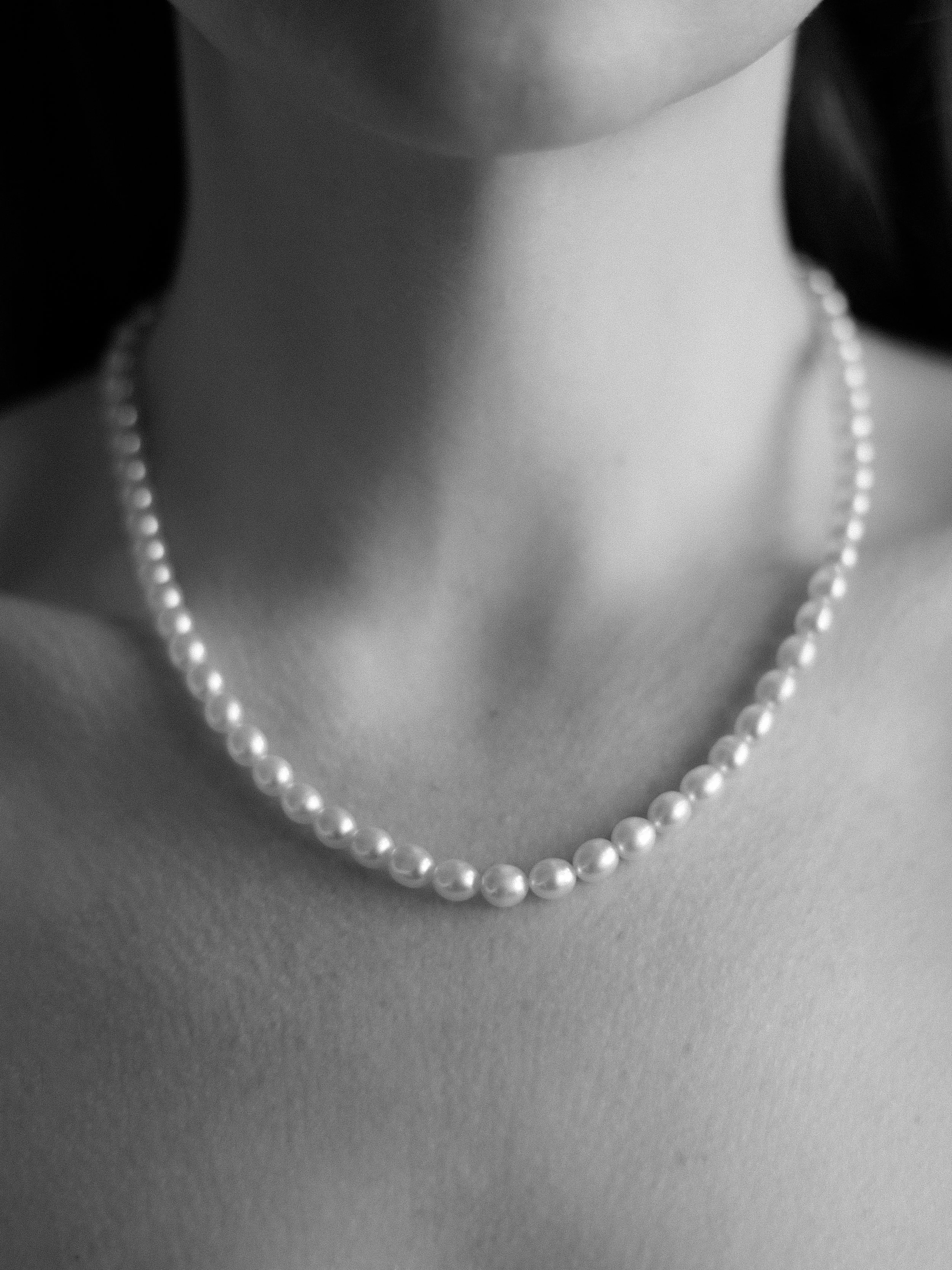 pink-pearl-neck.jpg
