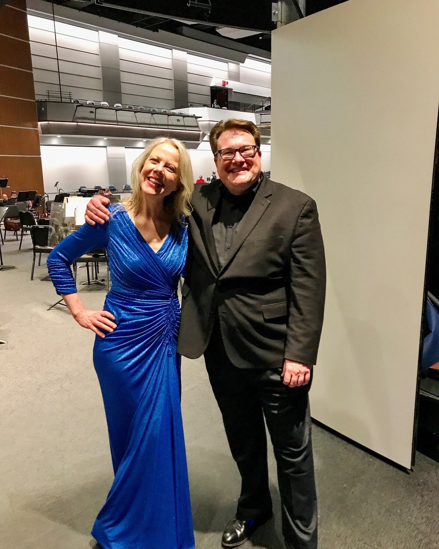 Thank you @jcsymphony for another beautiful concert. Collaborating with Rob Seebacher was again such an artistic inspiration, and the orchestra sounds amazing 👏🙏 
The Schumann piano concerto is a piece truly close to my heart as my mom and Schumann