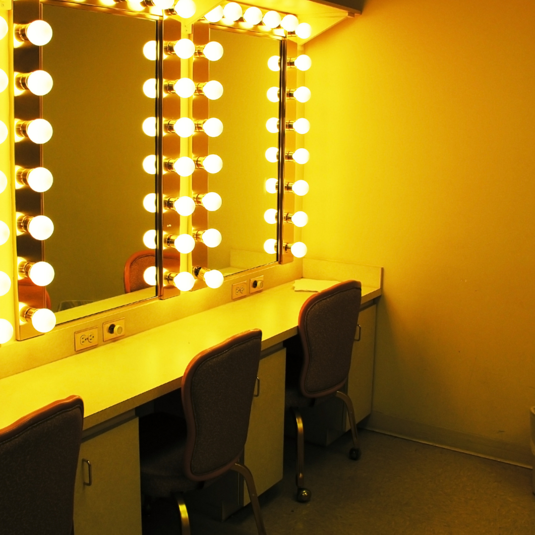 Green Room Confessions: The Pre-Show Prep of a Concert Pianist
