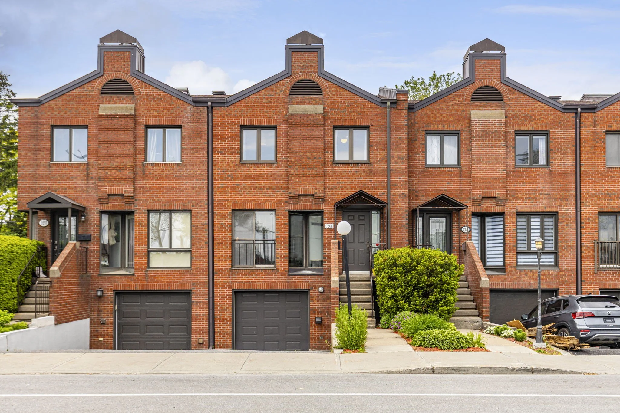 9261 Boul. de Châteauneuf, Montréal (Anjou)