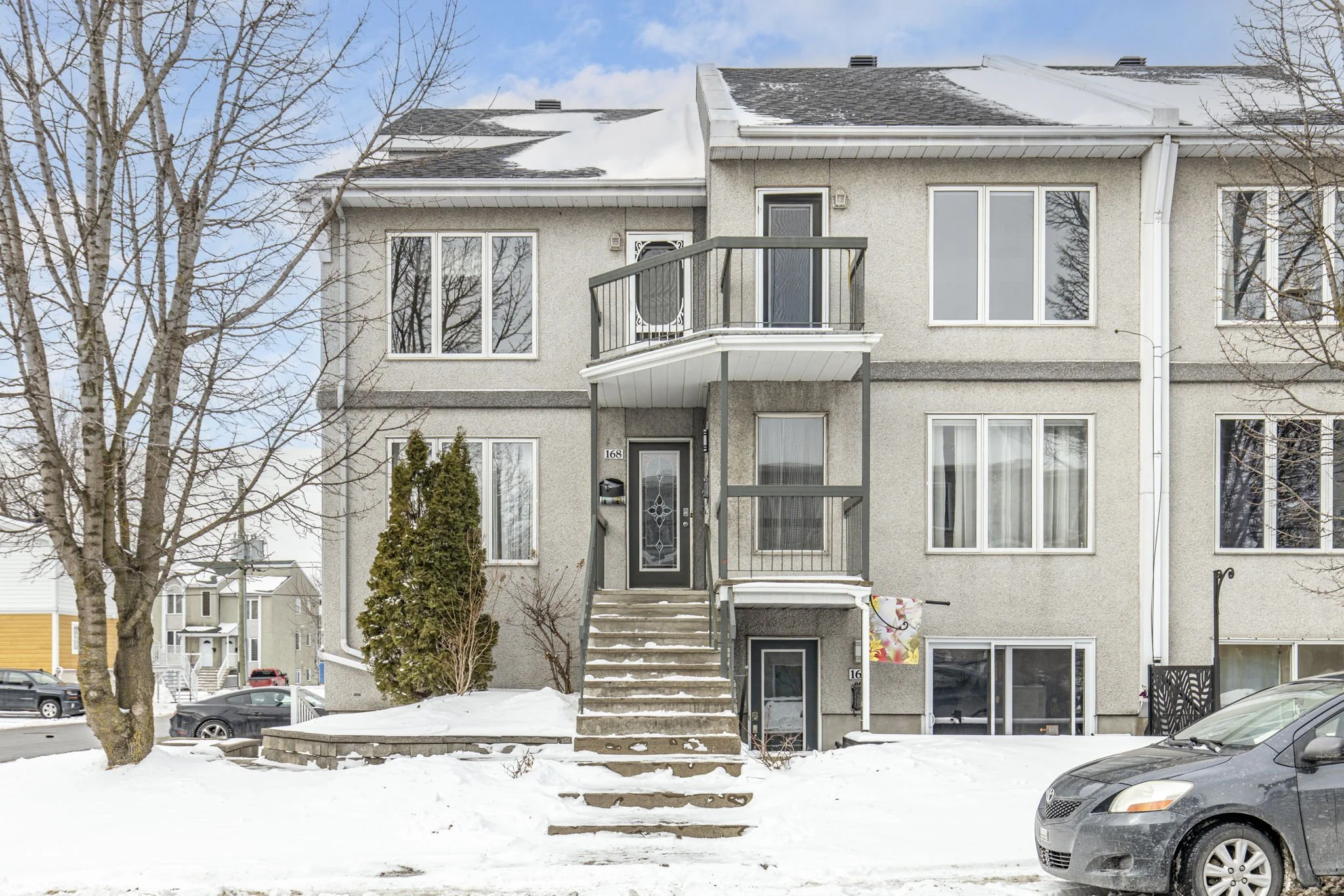 172 Bld Terrebonne, Terrebonne