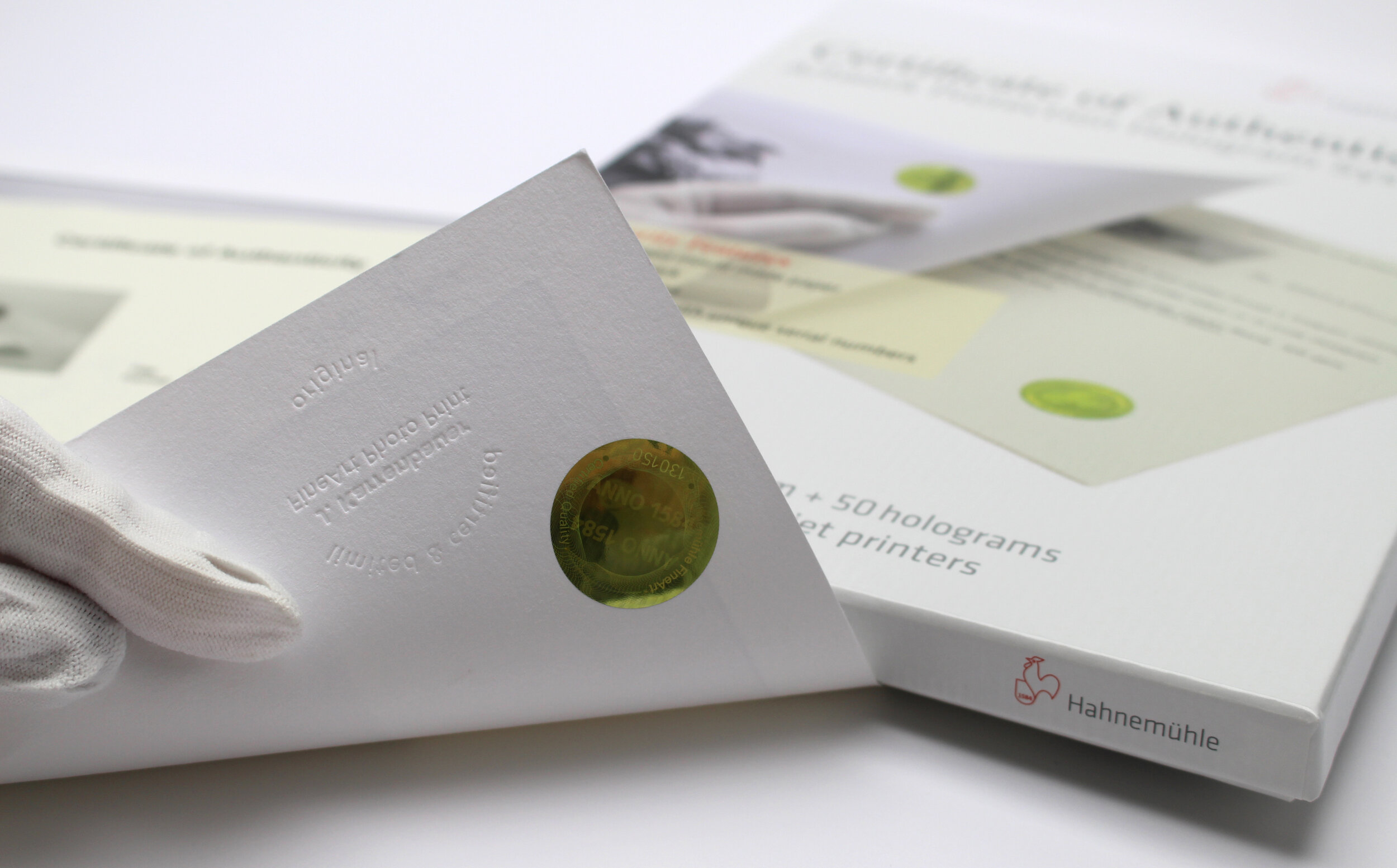 Hahnemühle-Certificate-in-use.jpg
