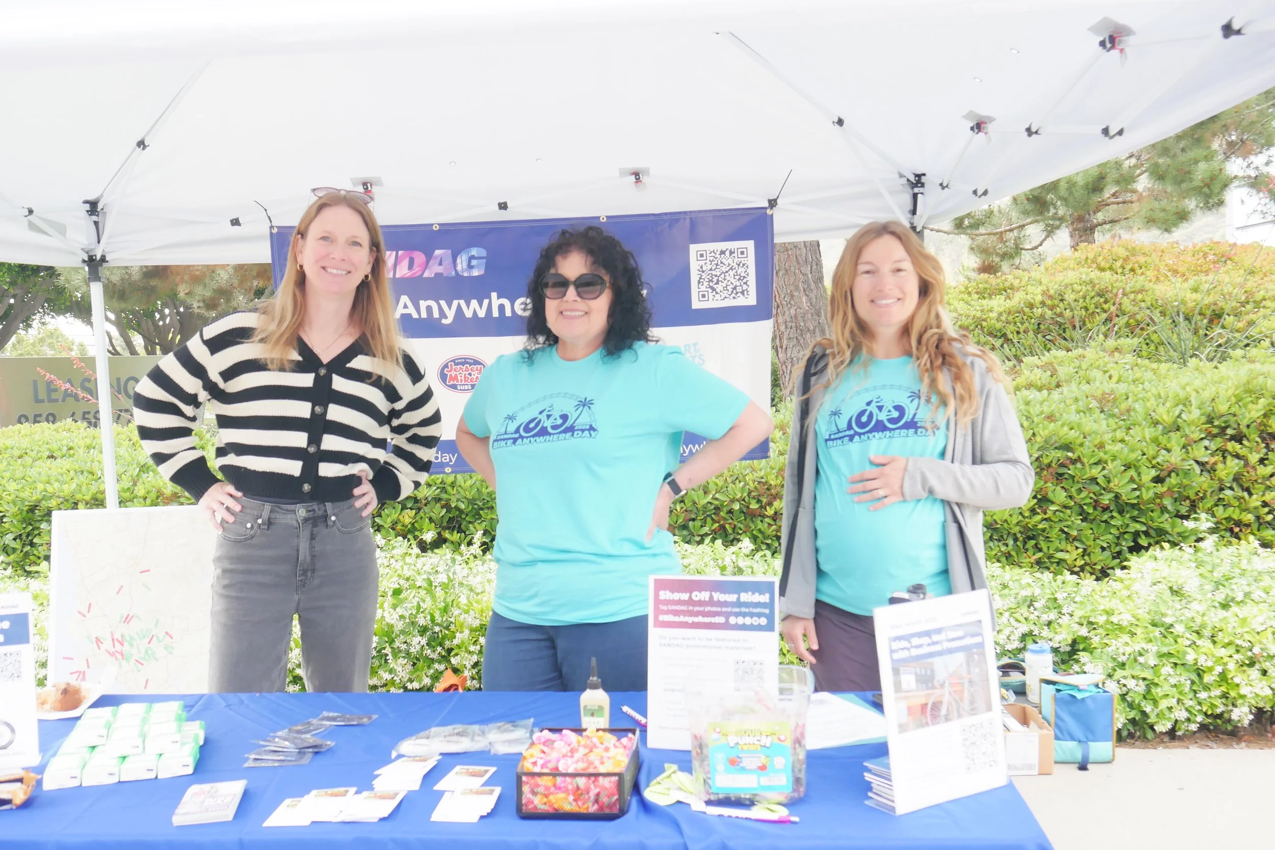 RECON team hosts a Bike Anywhere Day pit stop