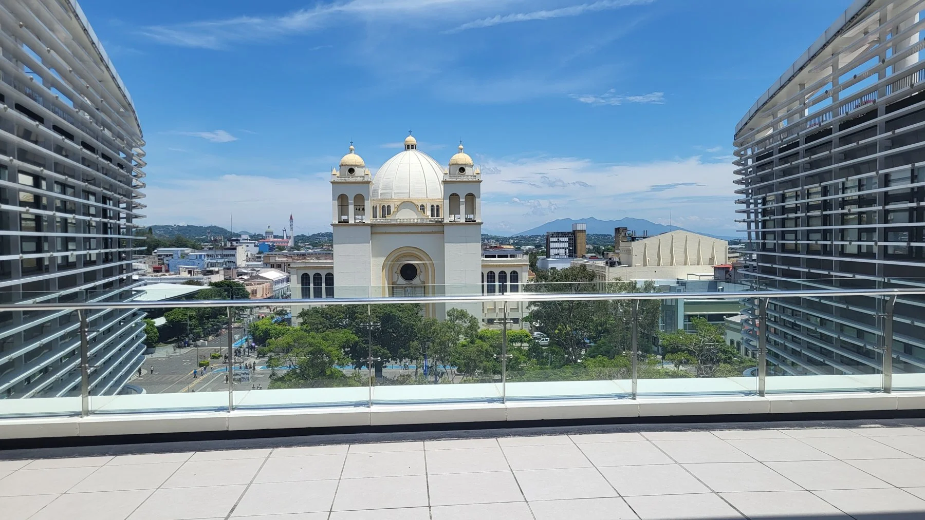 San Salvador-139.jpg