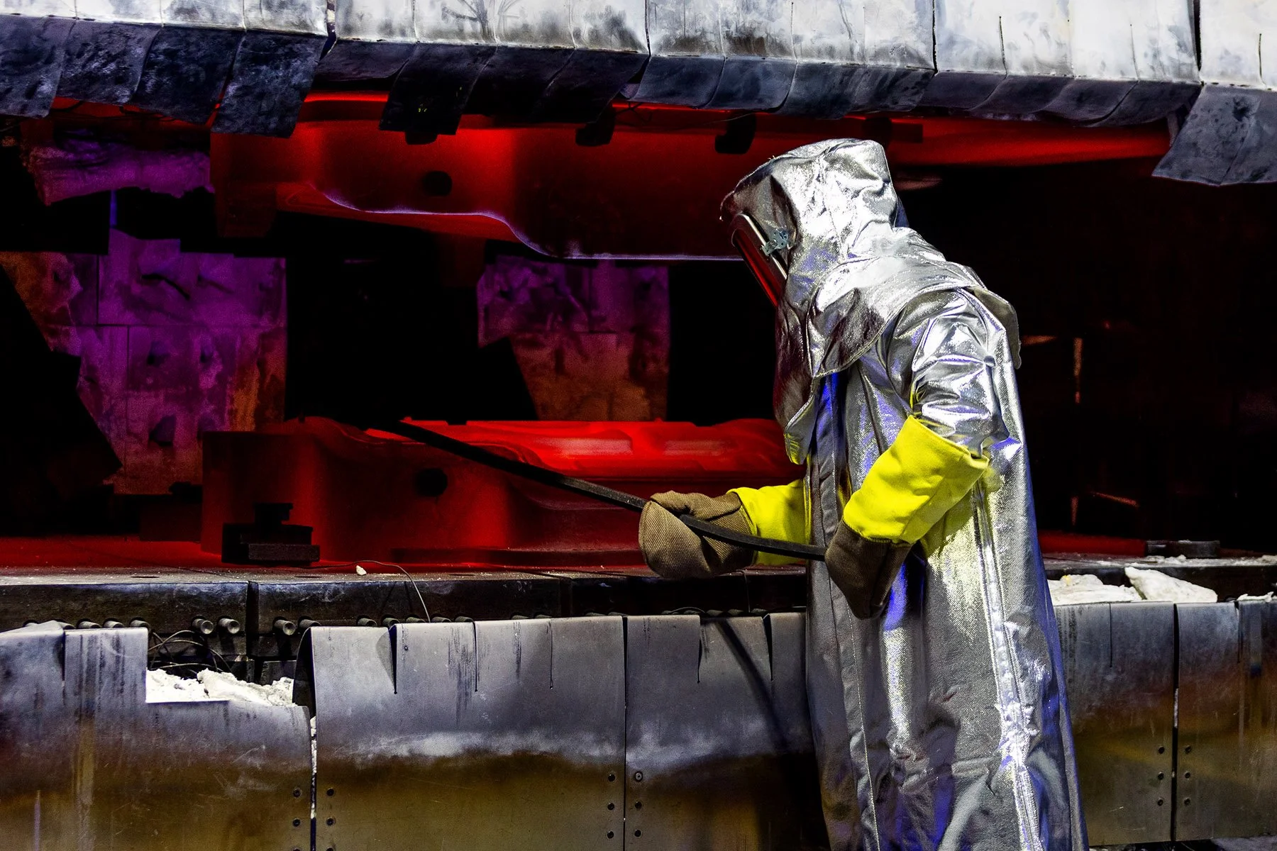 Picture of a worker at Barnes Aerospace in Ogden, Utah.  Industrial  Photographer - Nick Sokoloff - Utah