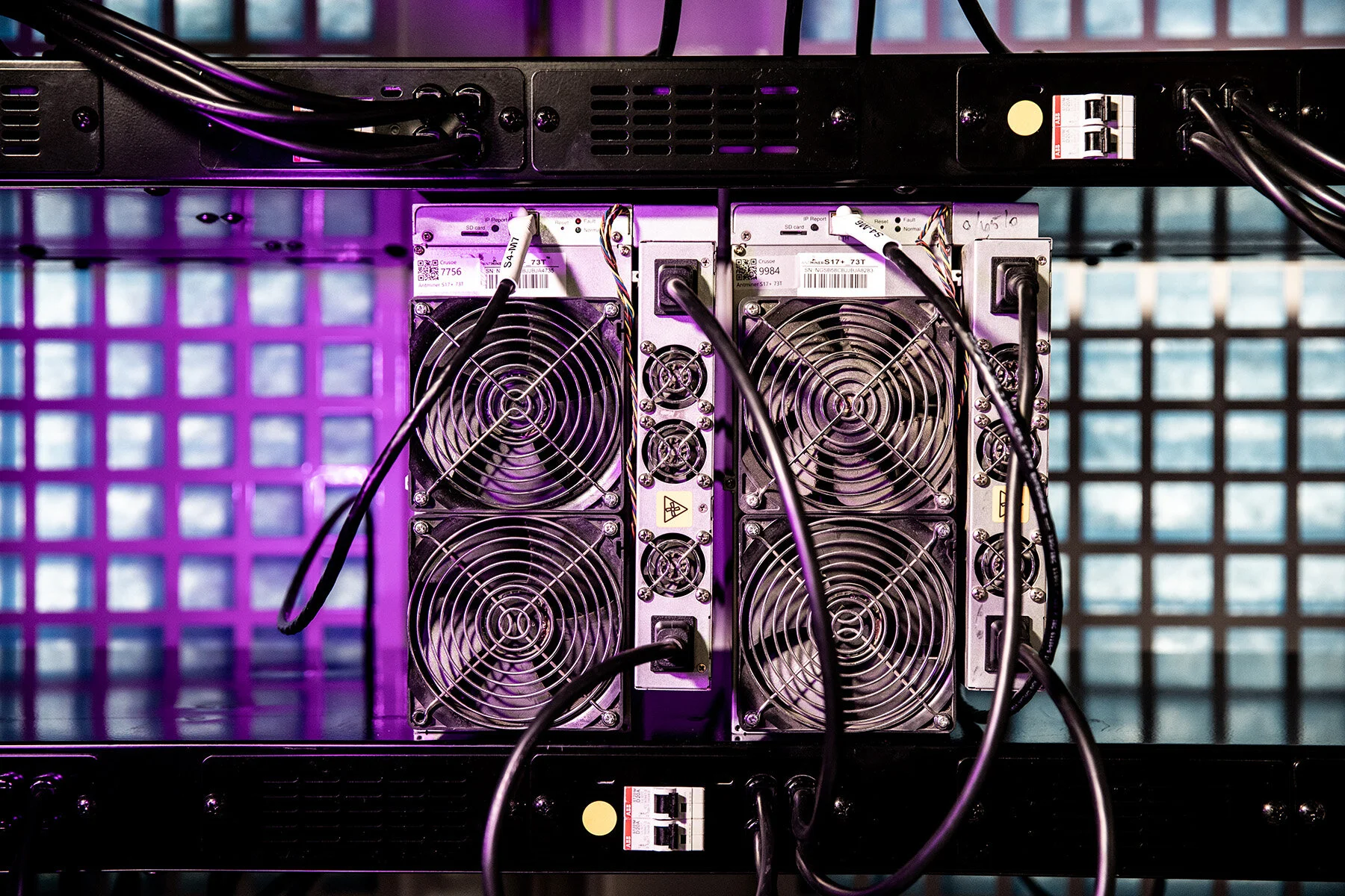 Salt Lake City Product Photographer - Nick Sokoloff - computer server racks photo