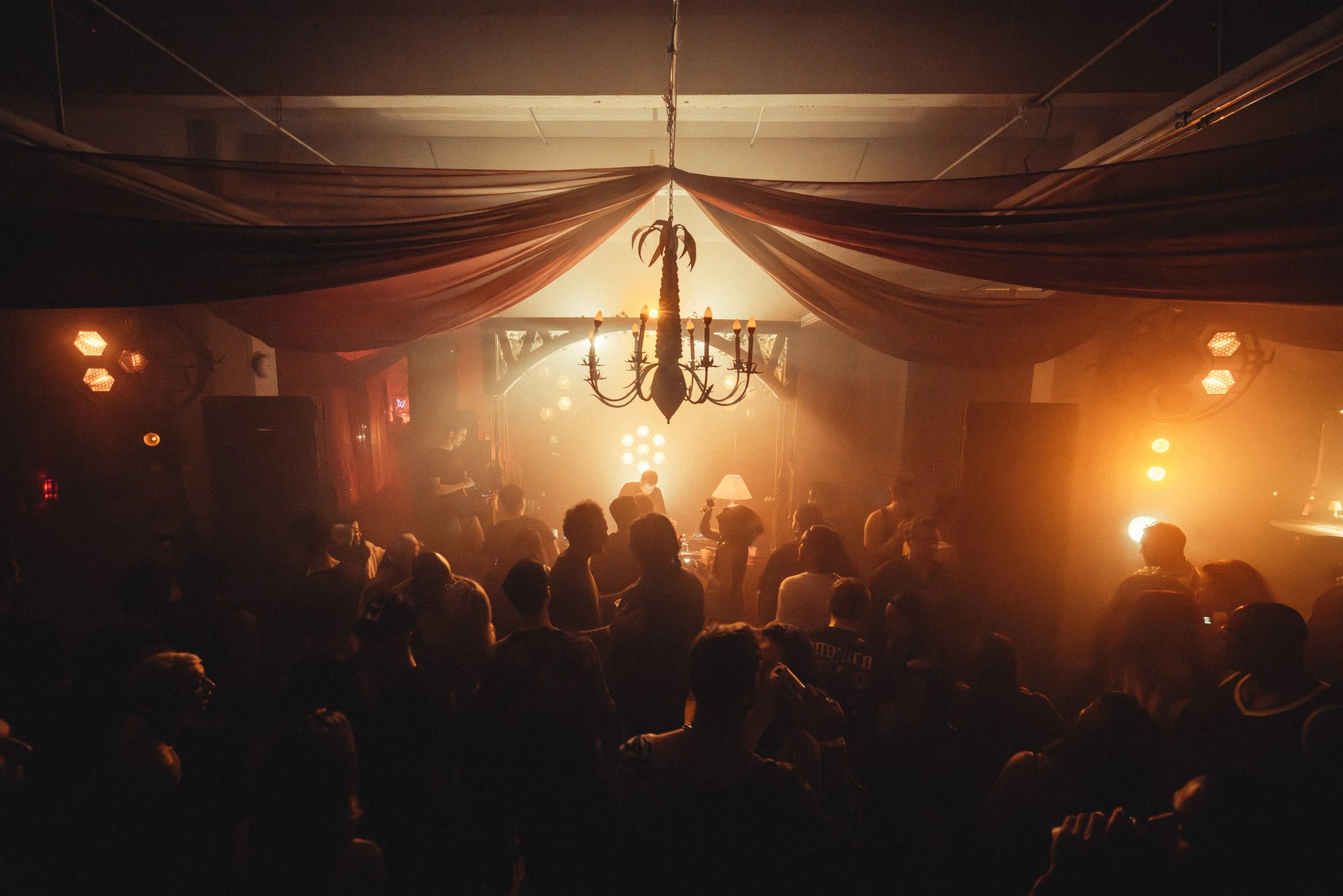 10-06-24_@BerlinBeyond_by@Bryan.Kwon.Photos_@OffBrandProject-361.jpg