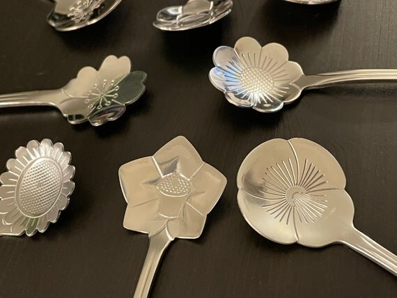 https://i.etsystatic.com/29194971/r/il/c06a4f/3128394065/il_570xN.3128394065_pi7r.jpg